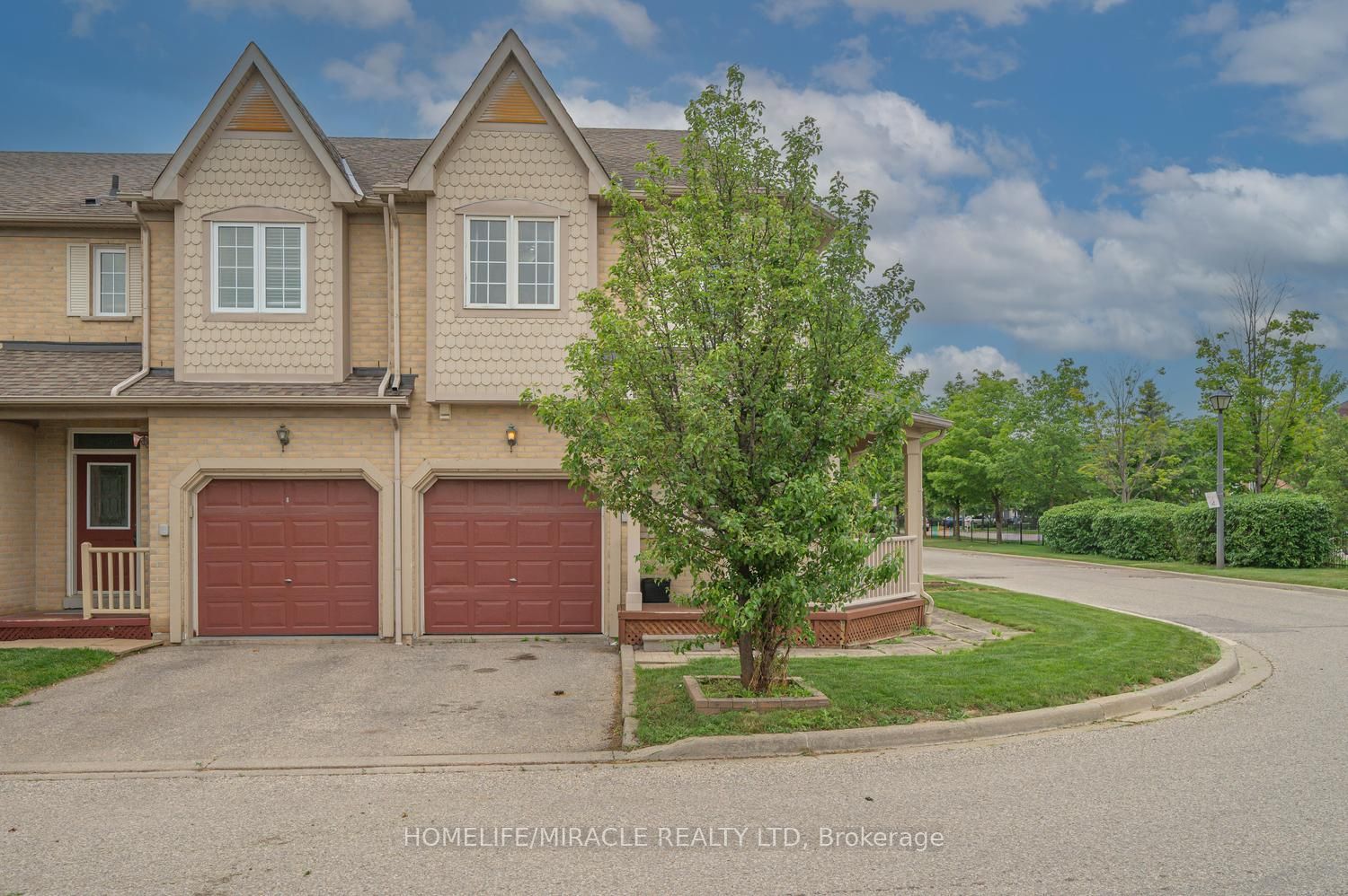 7284 Bellshire Gate 12