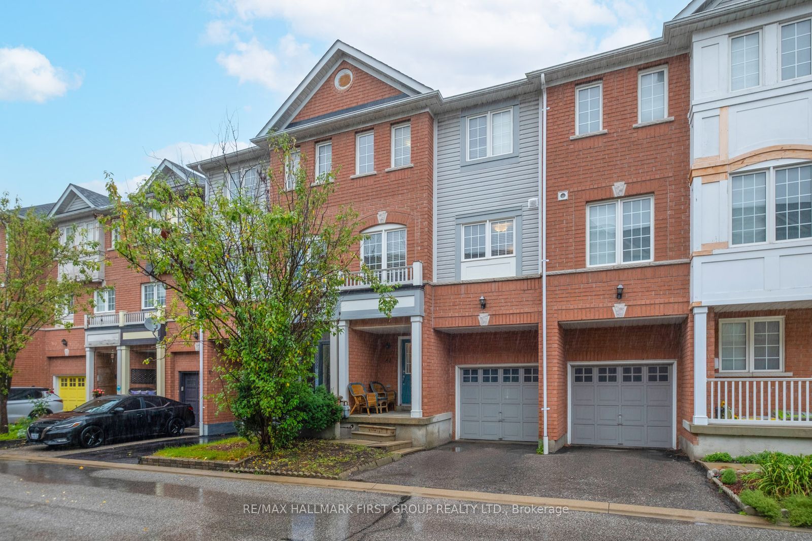 1850 Kingston Road 61
