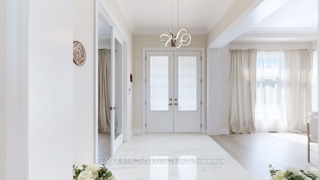 41 John Dallimore Drive