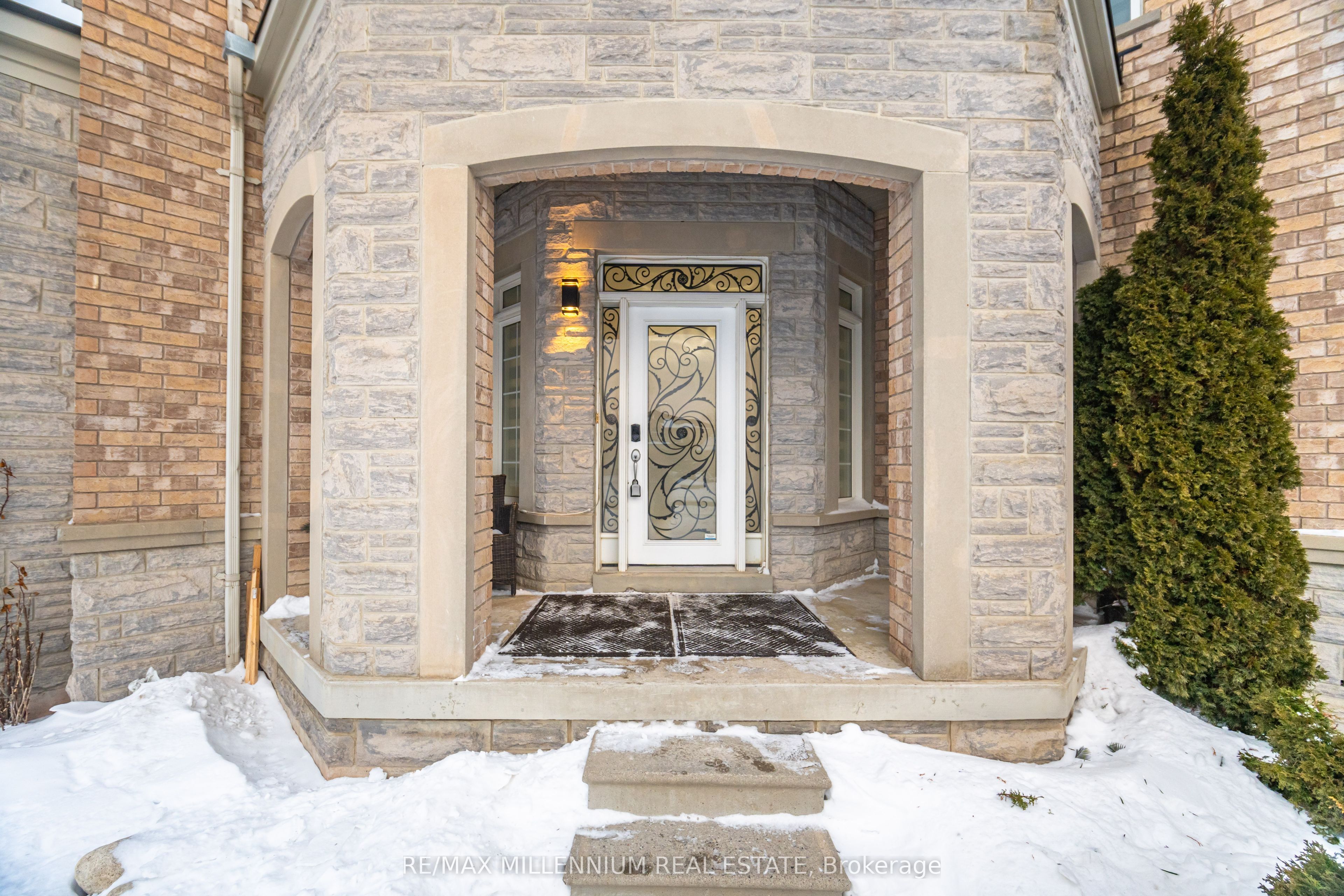 132 Blue Dasher Boulevard