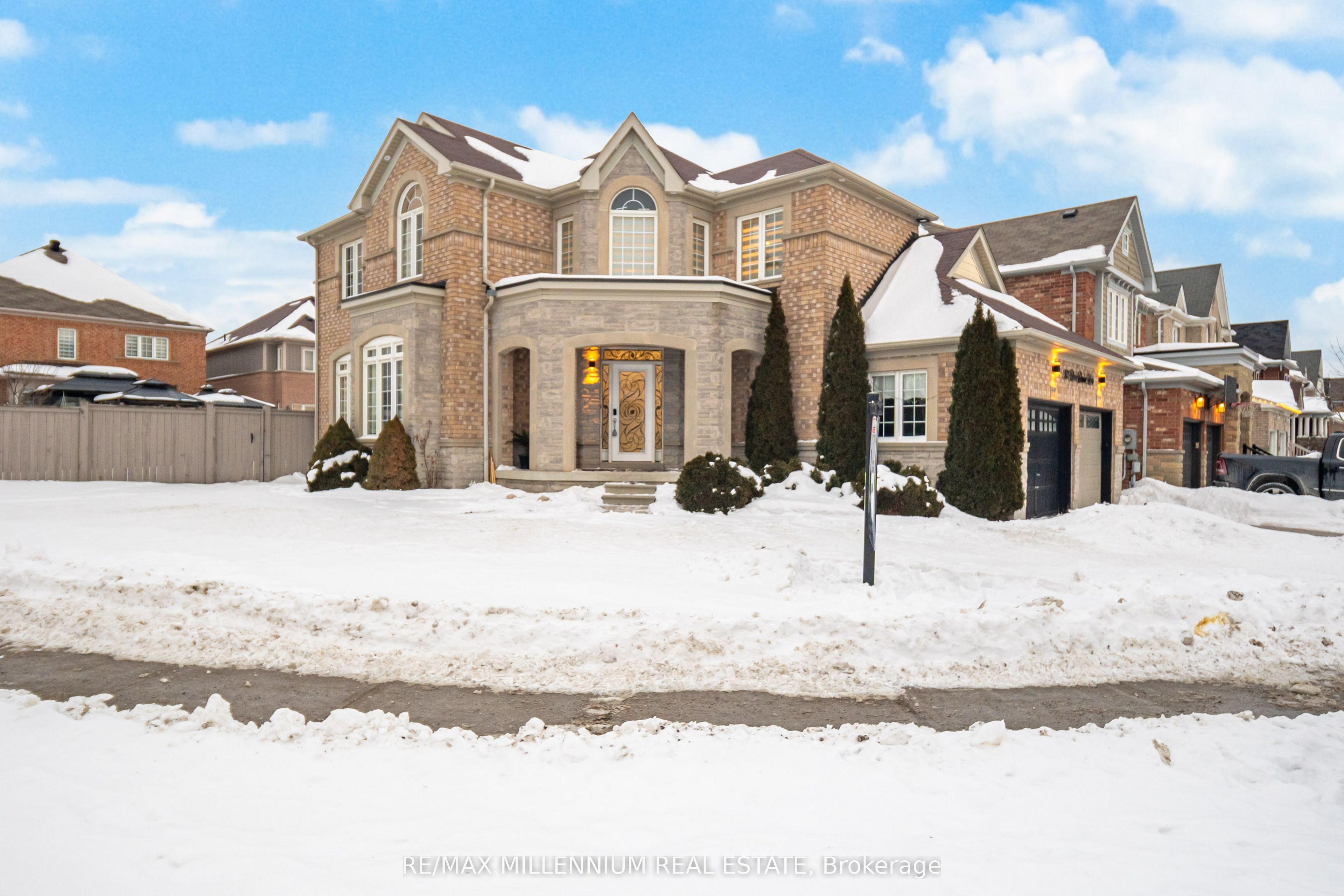 132 Blue Dasher Boulevard