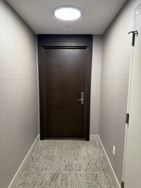 8 Nahani Way 2509