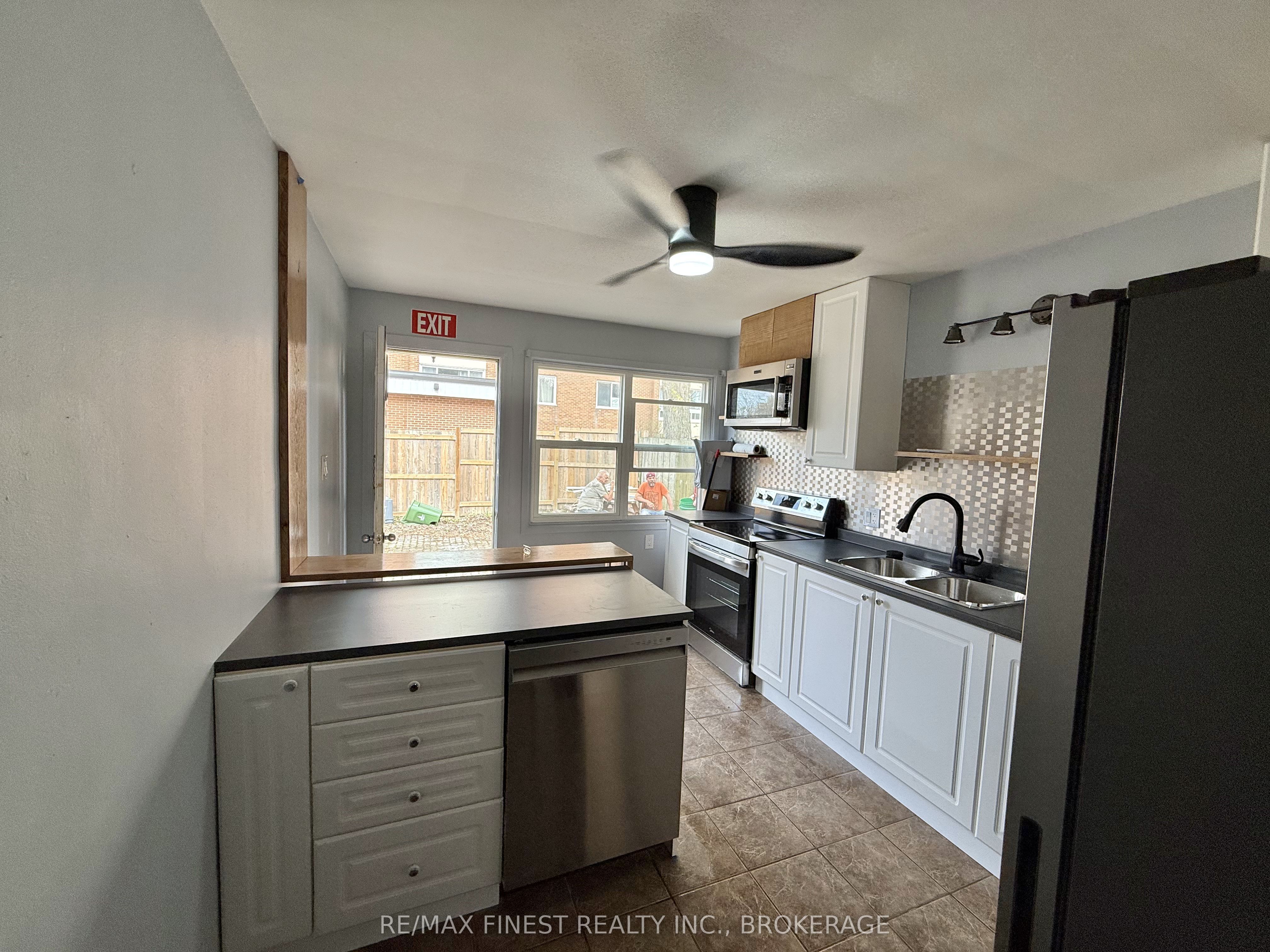 361-365 Division Street