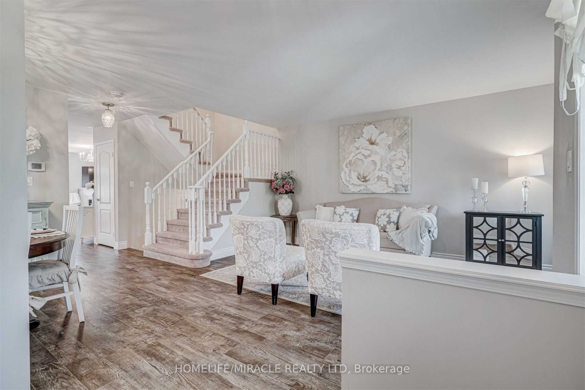 149 Carnwith Drive E