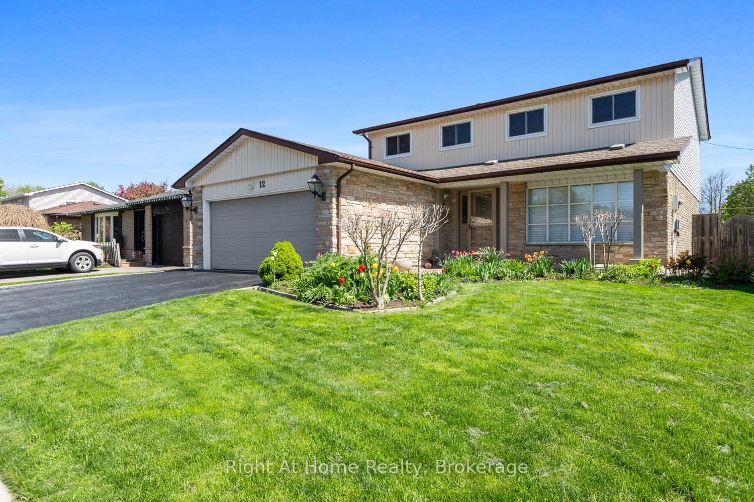 12 Pittmann Crescent