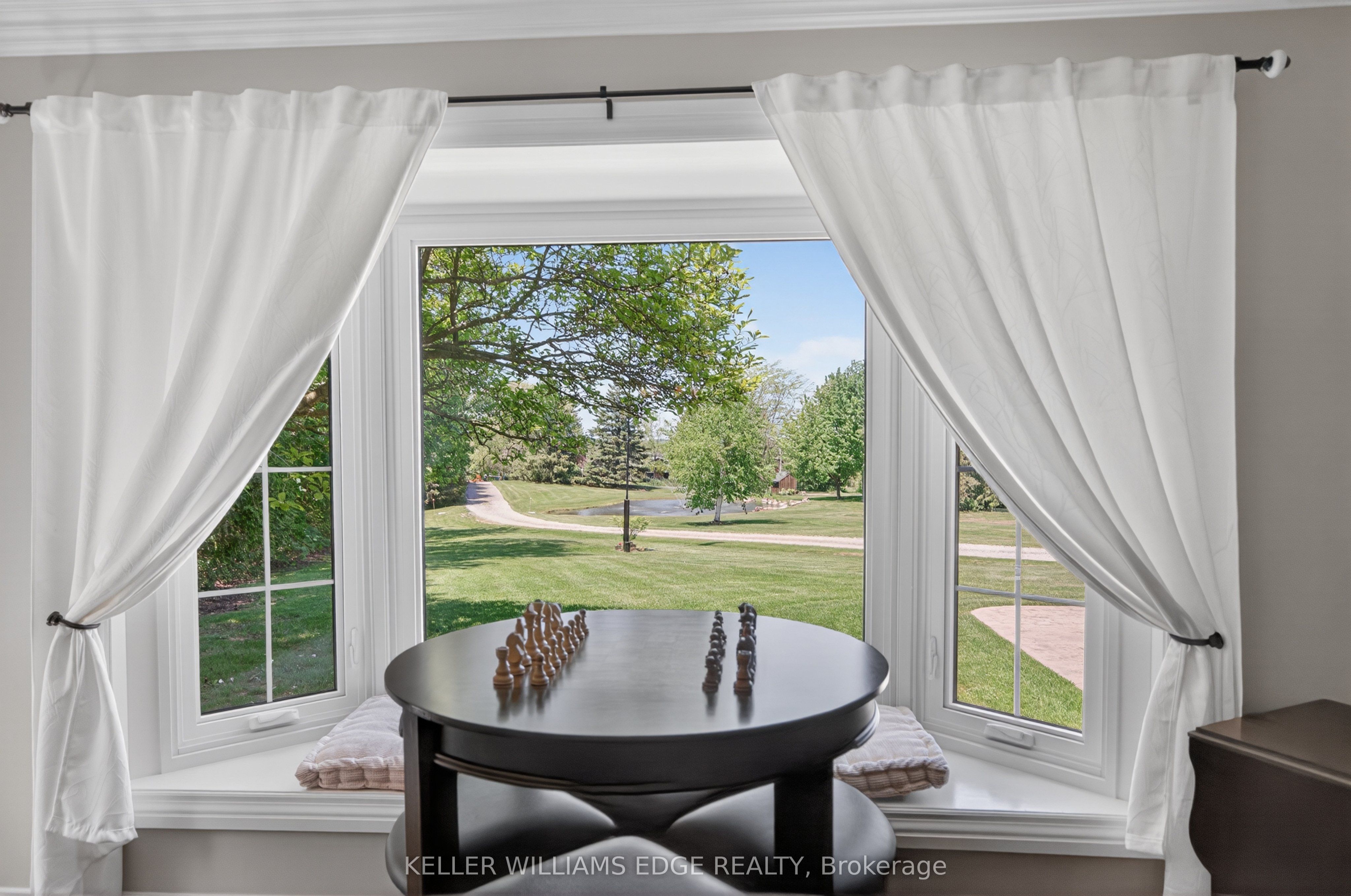 2264 Britannia Road