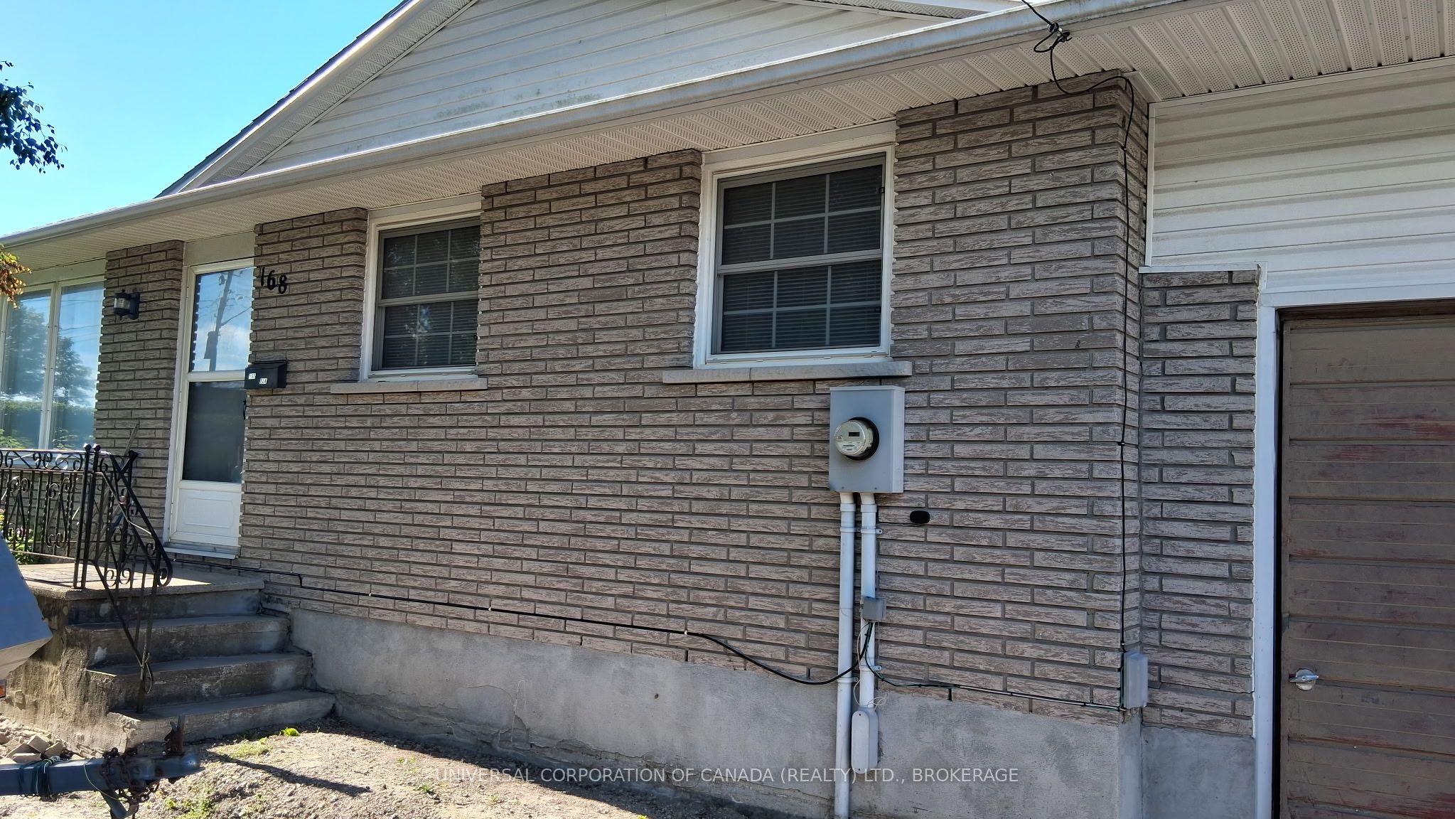 168 Elk Street