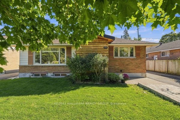 1321 Rideout Crescent