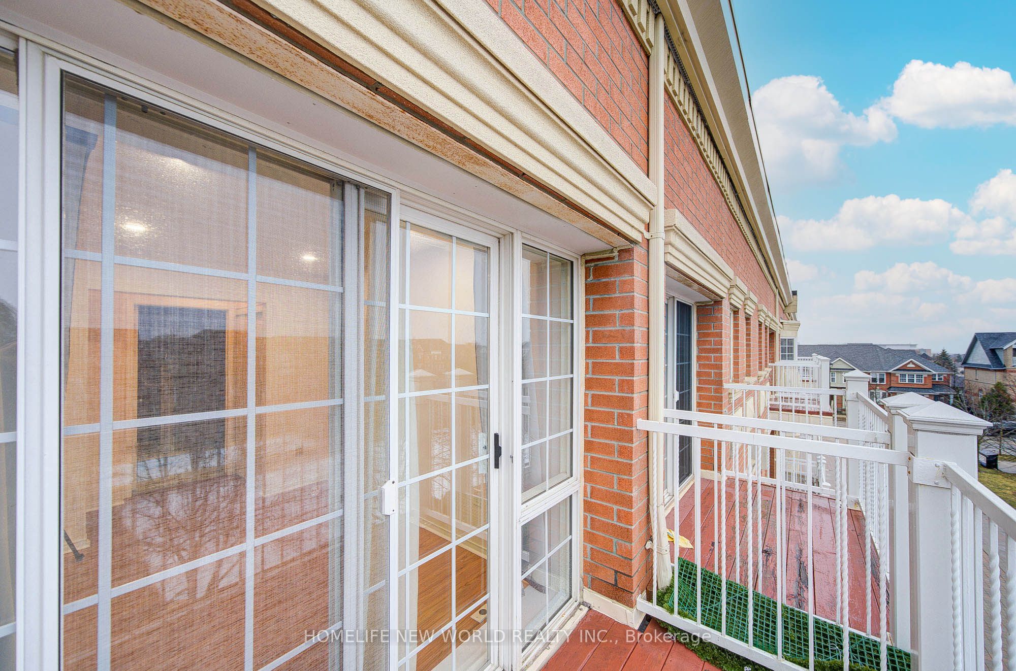 15 Cornell Meadows Avenue A206