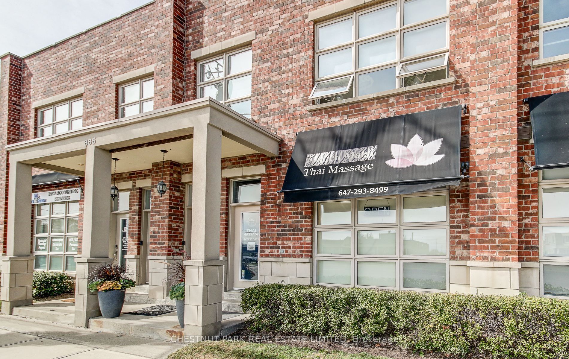 885 Lakeshore Road E 3