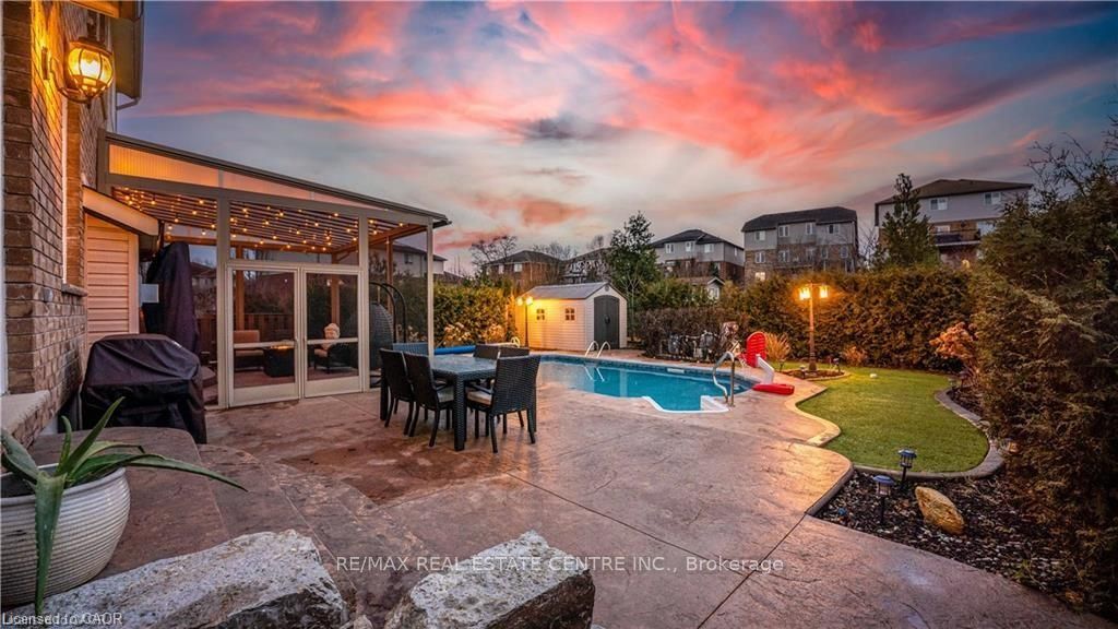 76 Blossomfield Crescent