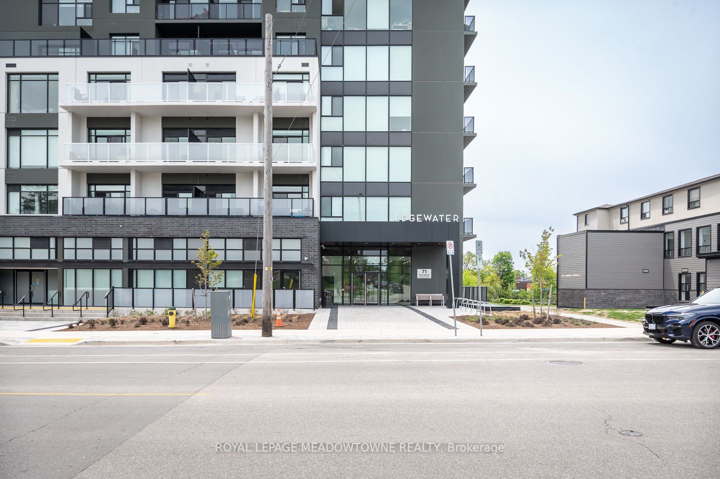 71 Wyndham Street S 1301