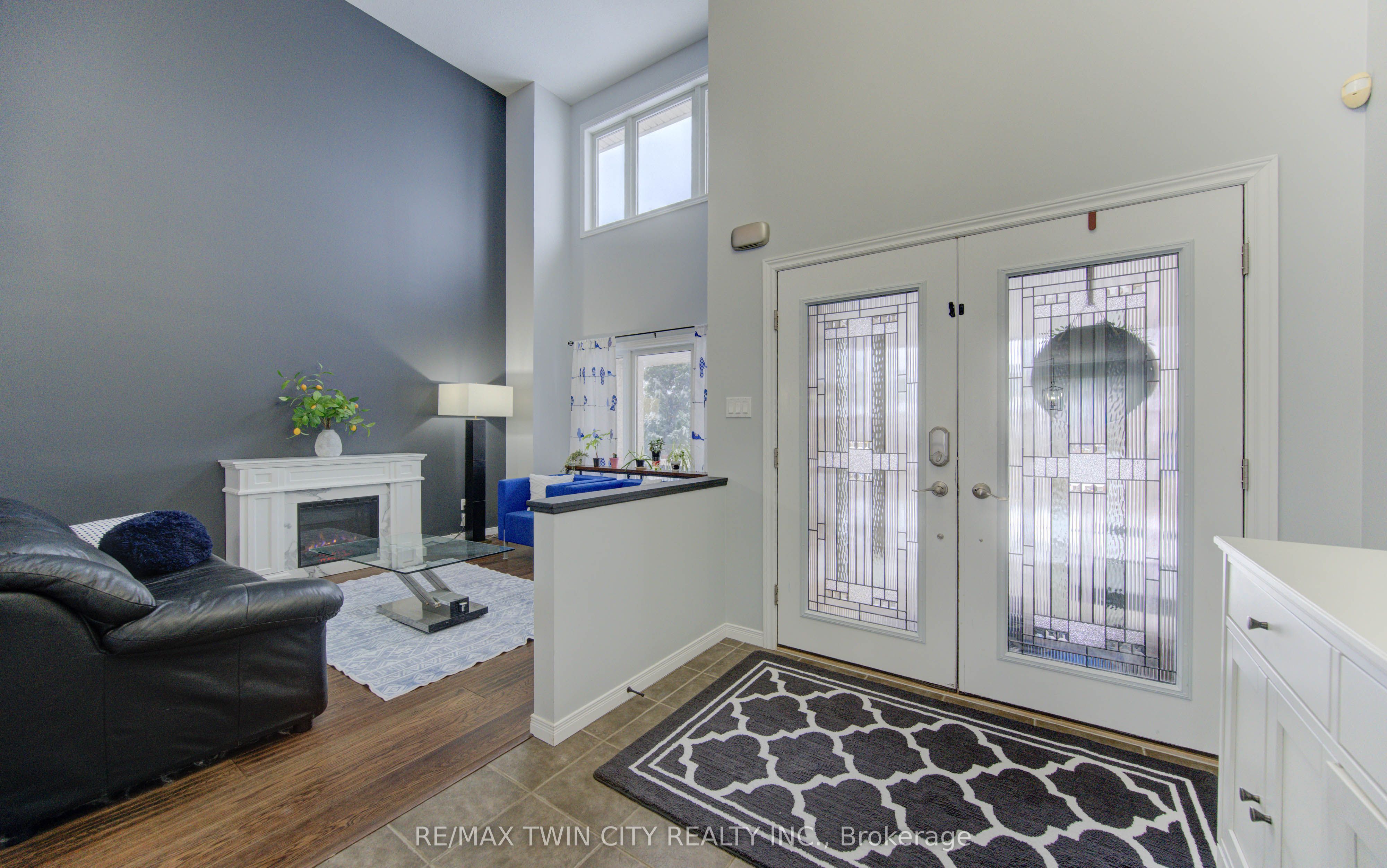 21 West Tree Drive