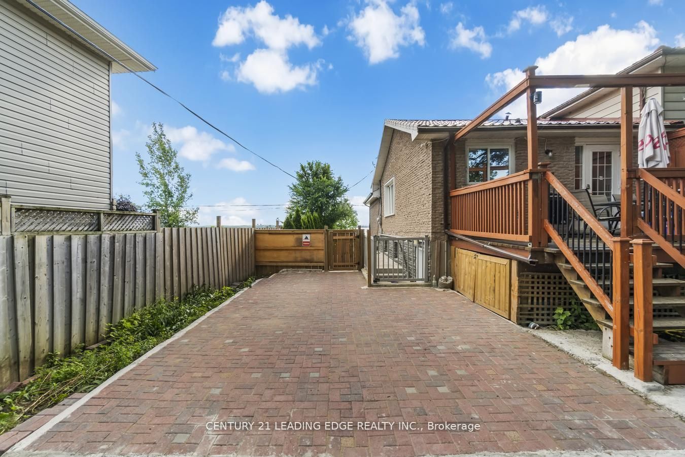 55 Lake Drive N