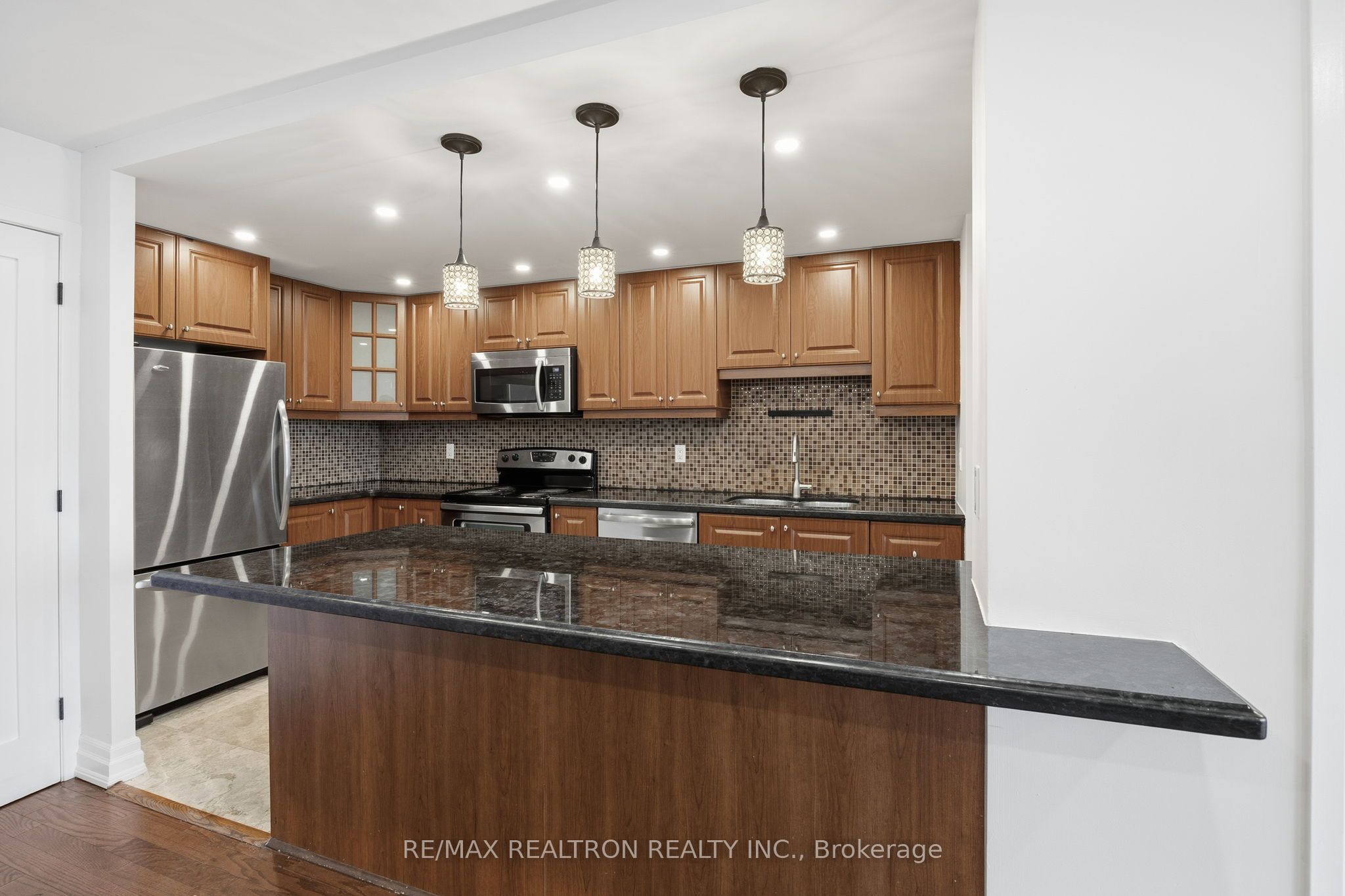 3000 Bathurst Street 601