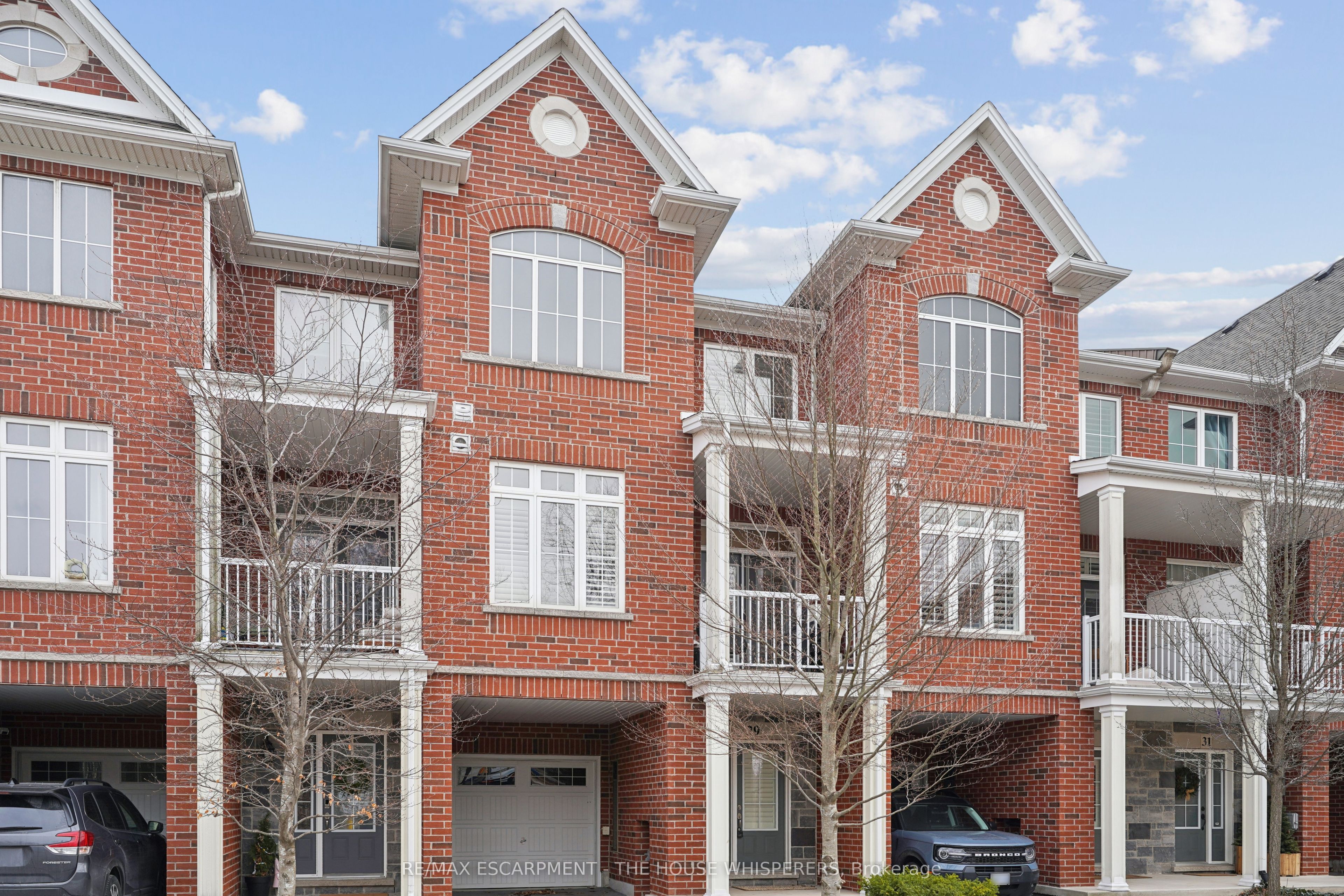 181 Plains Road W 29