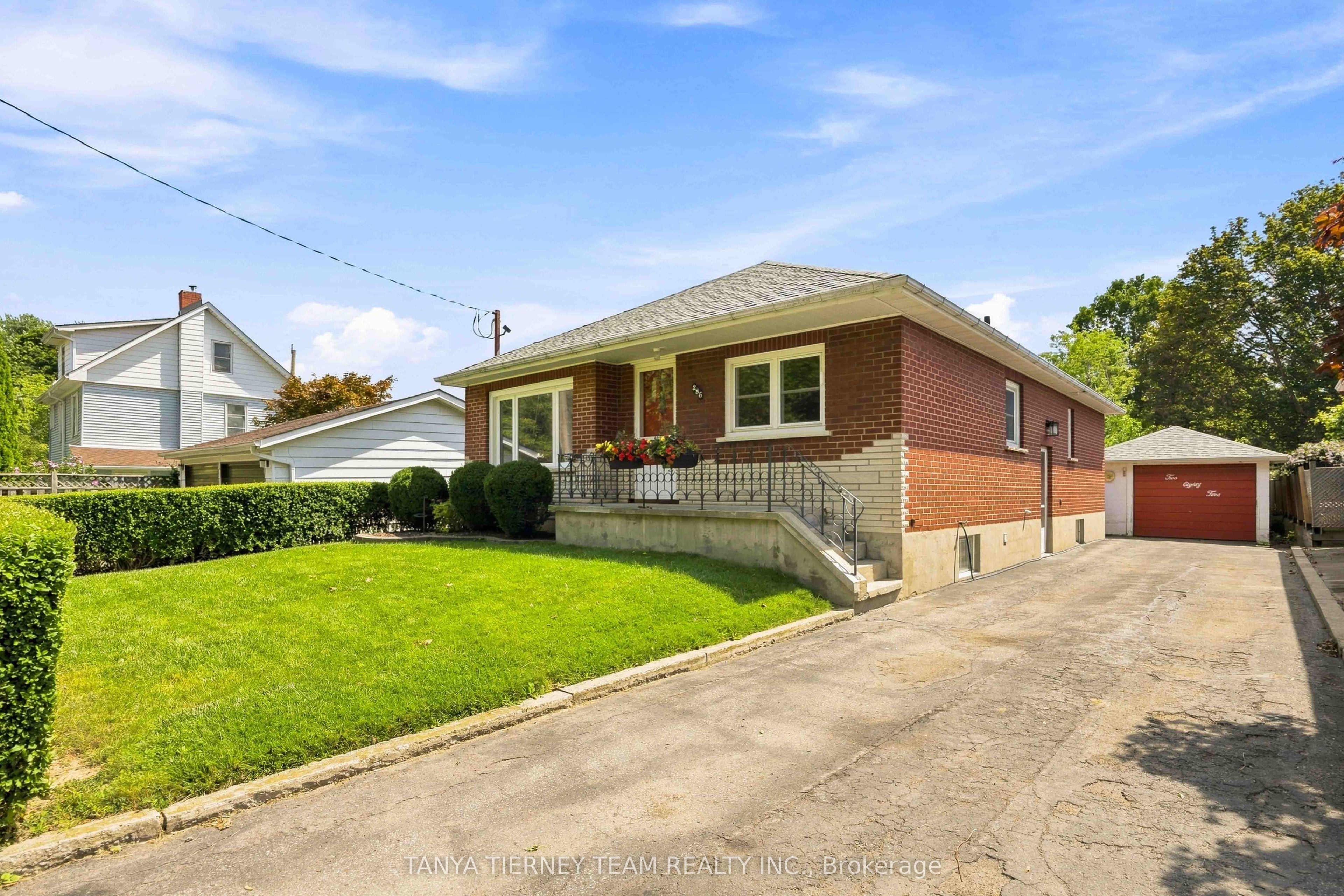 285 Muriel Avenue