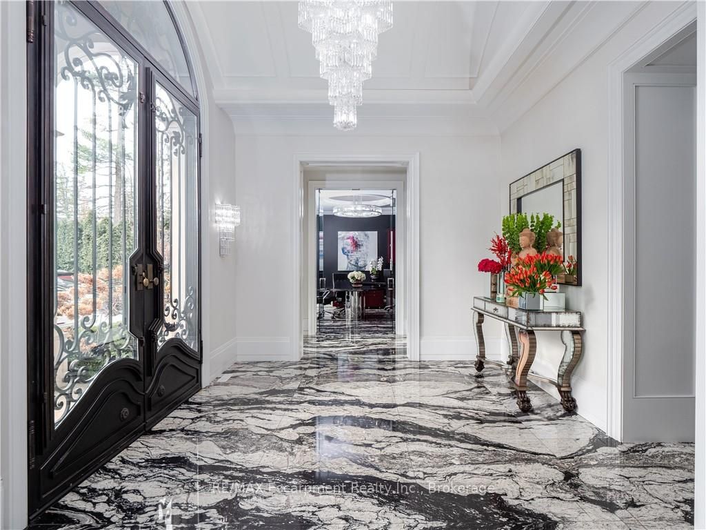 15 Chartwell Road