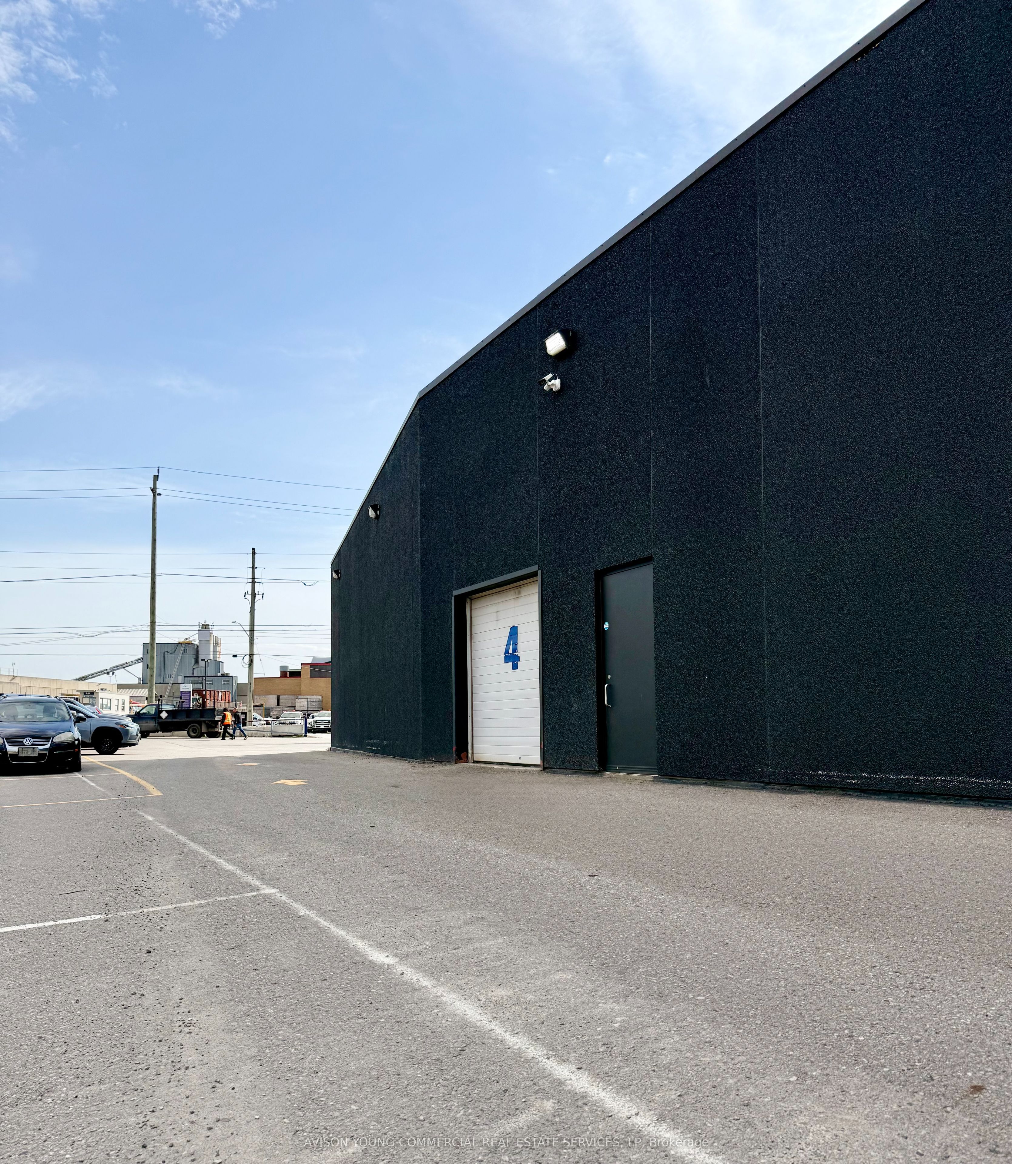 374 Bowes Road