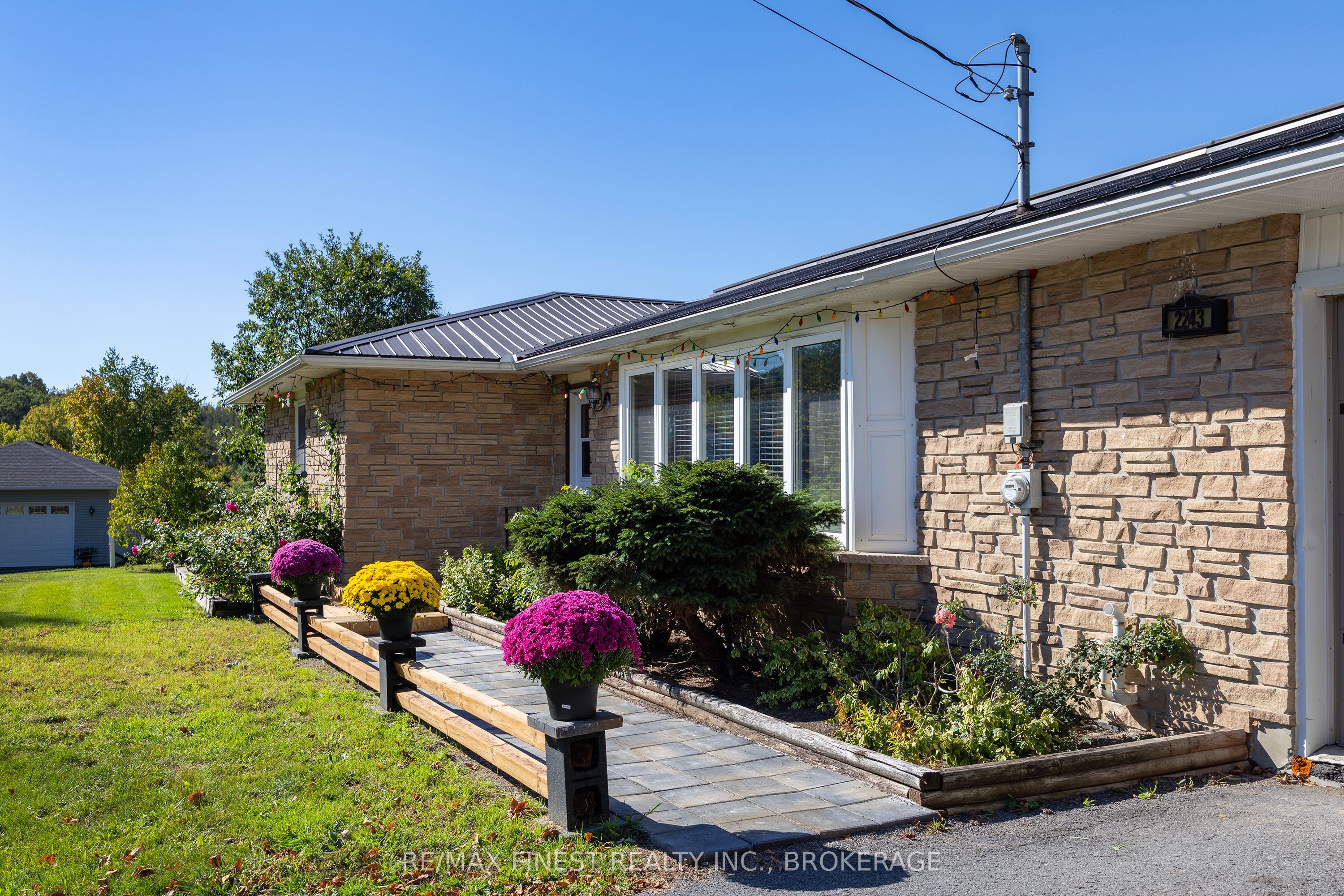 2243 Deseronto Road