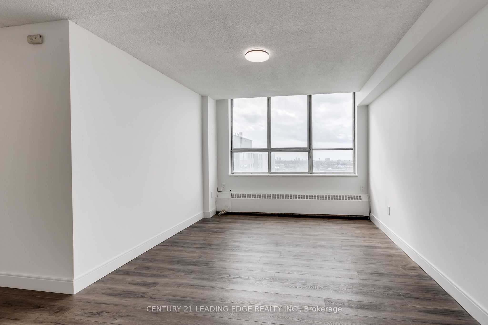 200 Lotherton Pathway 1208