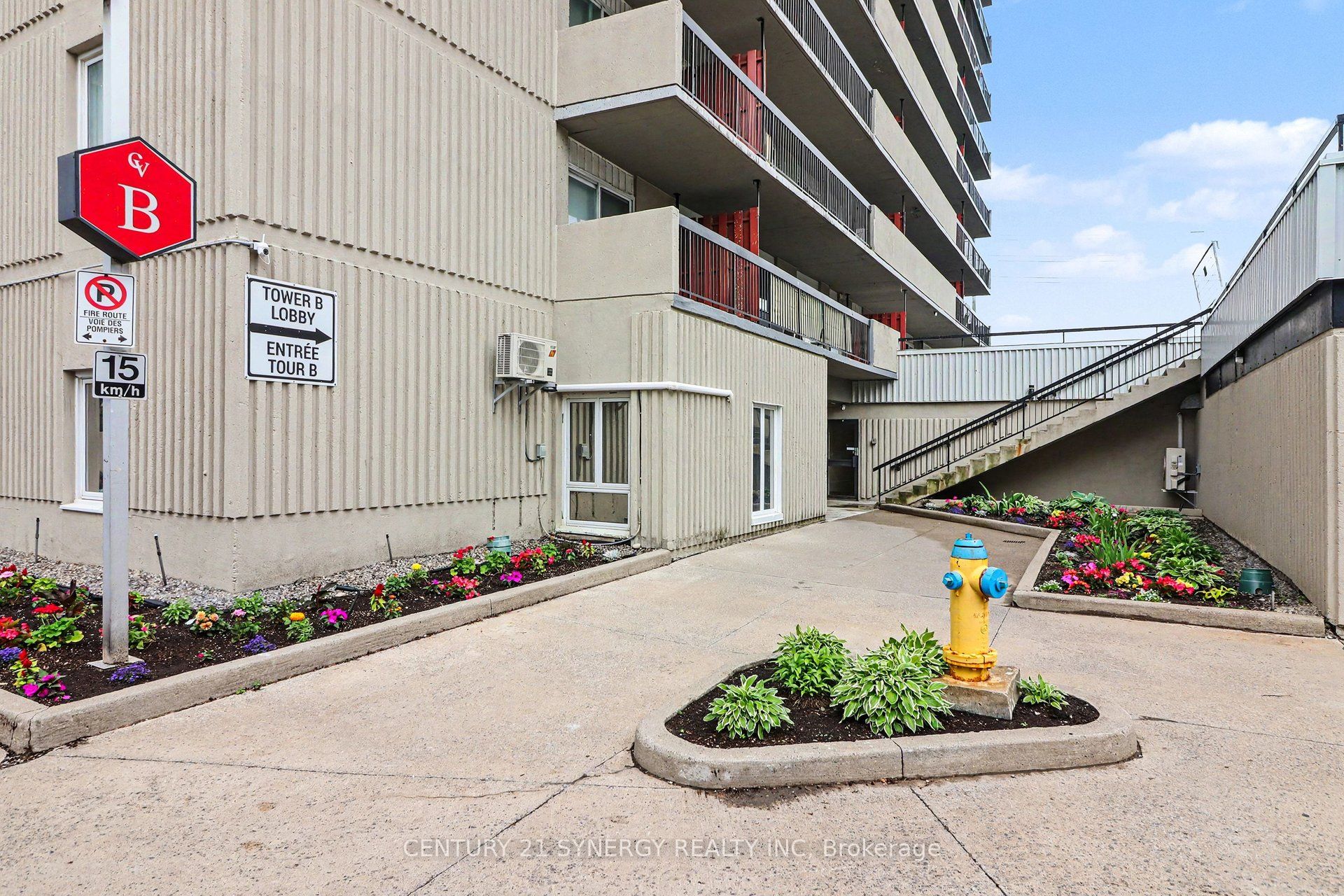 158B McArthur Avenue 1202