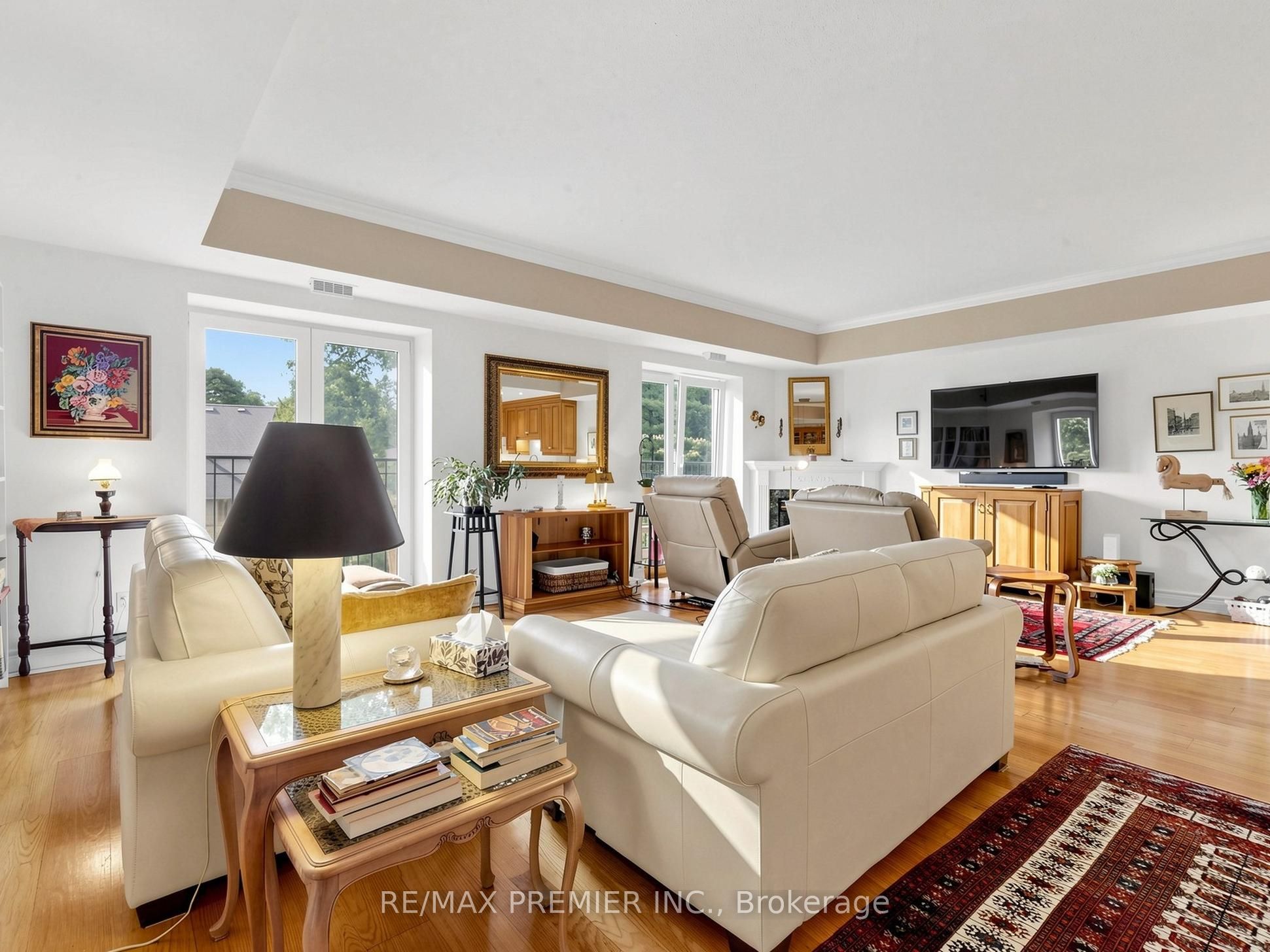 30 Anglesey Boulevard #301