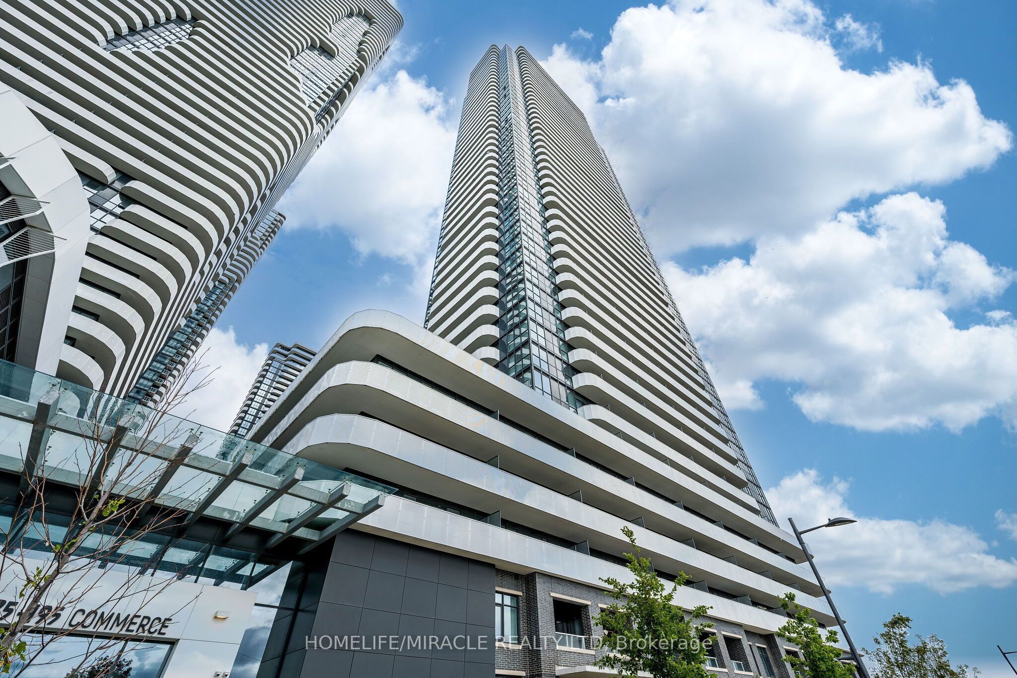 195 Commerce Street 1003