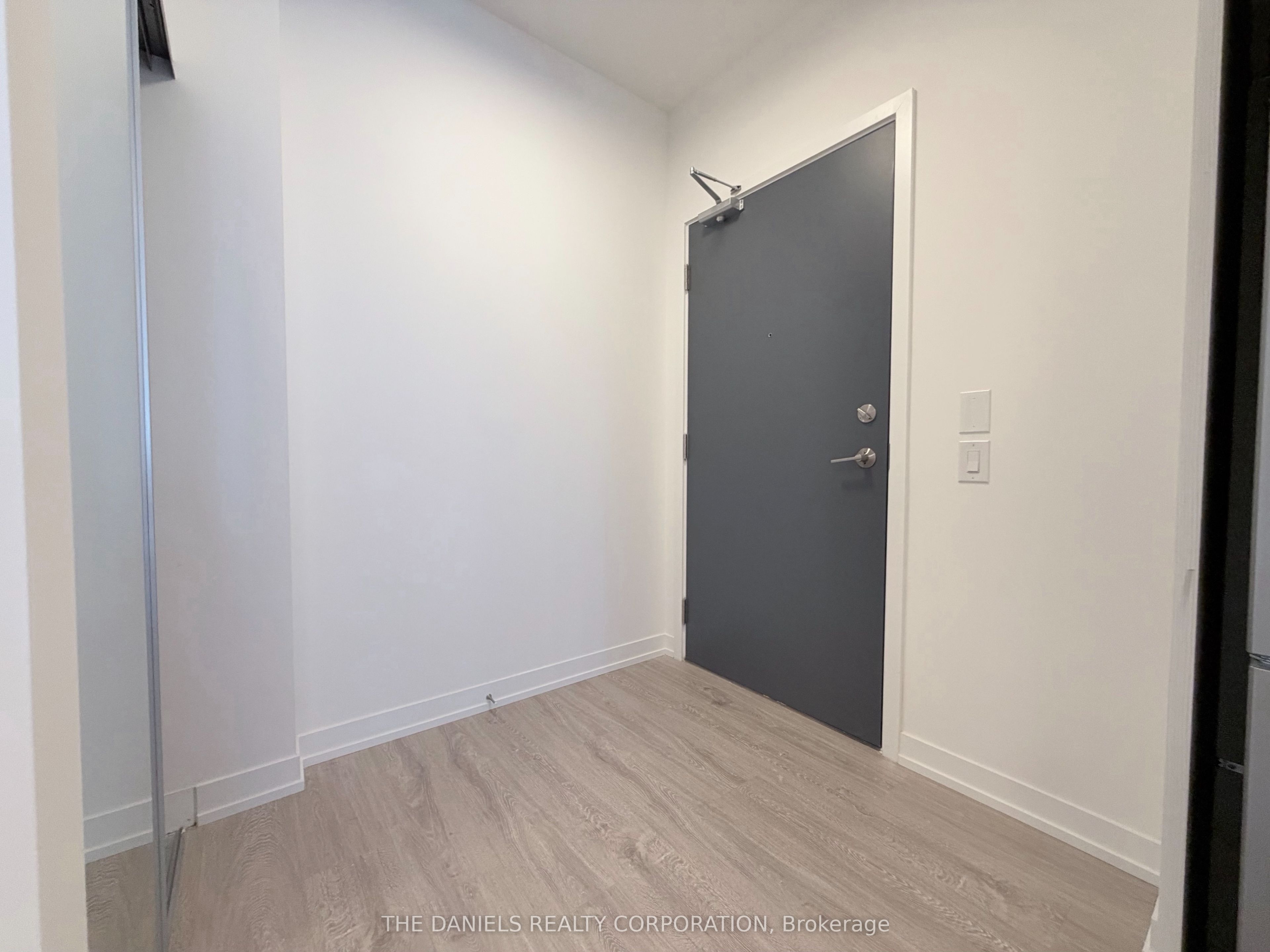 2485 Eglinton Avenue W 203