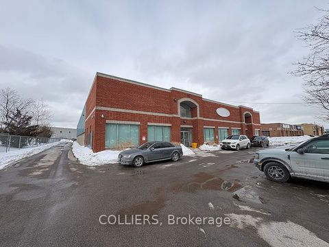 100 Harry Walker Parkway Newmarket ON L3Y 7B2