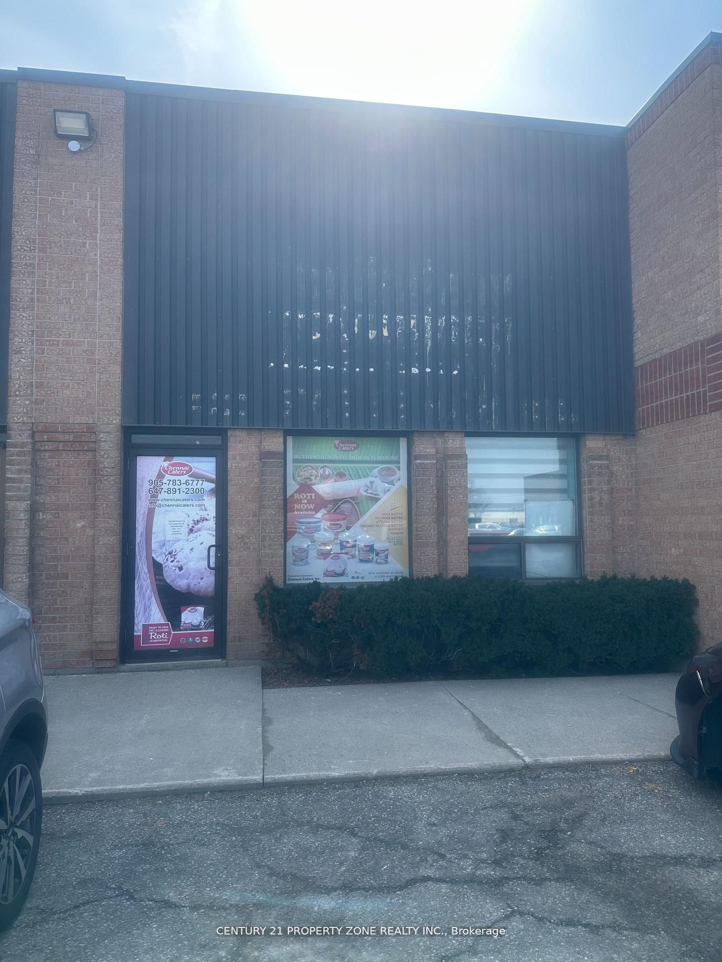 173 ADVANCE Boulevard 44