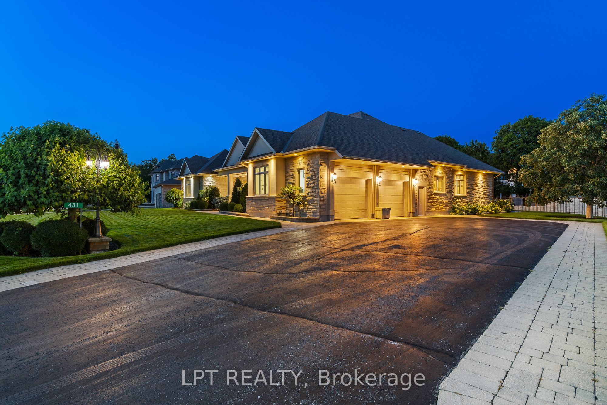 431 LOCKMASTER Crescent