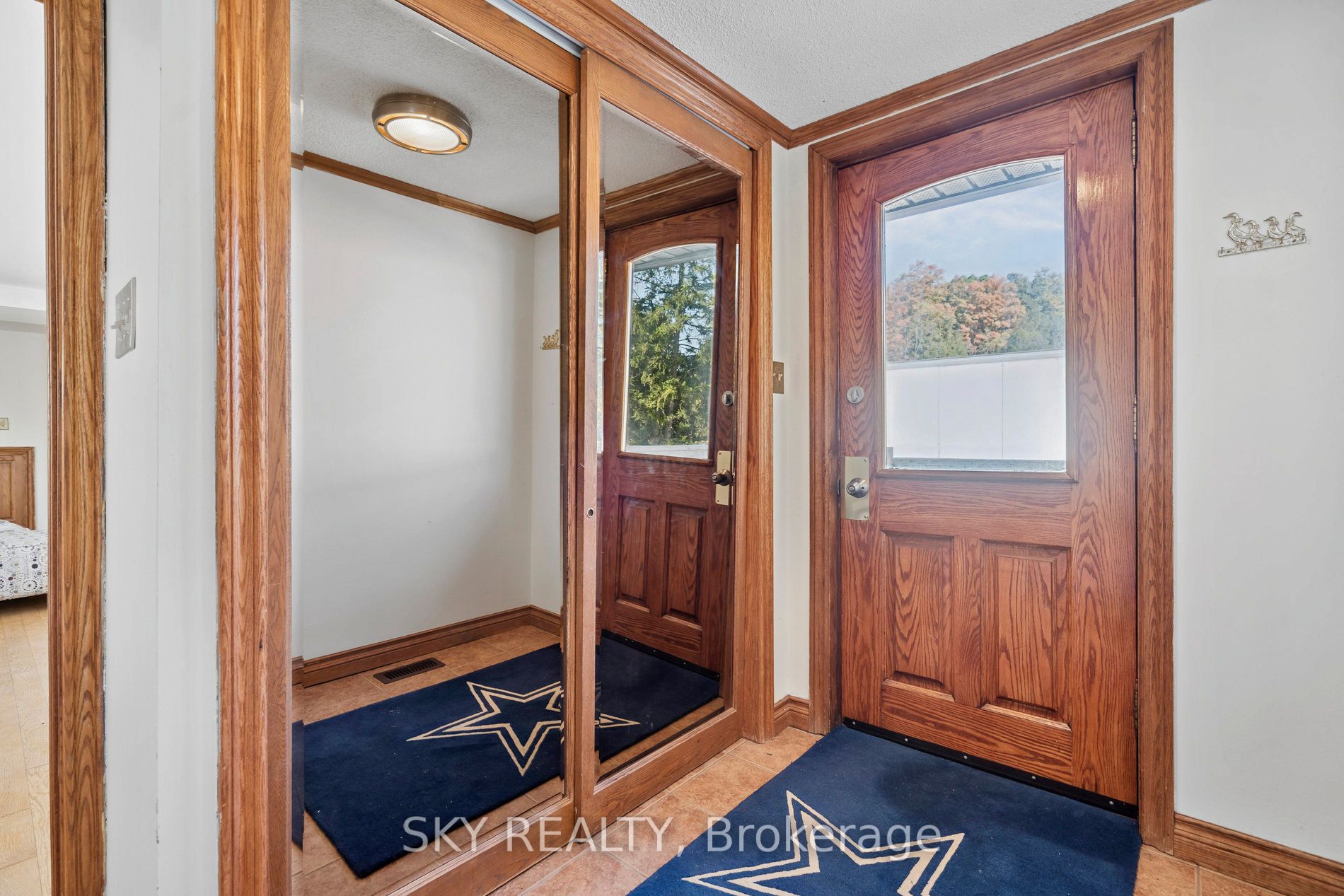 12478 5th (Fifth) Line