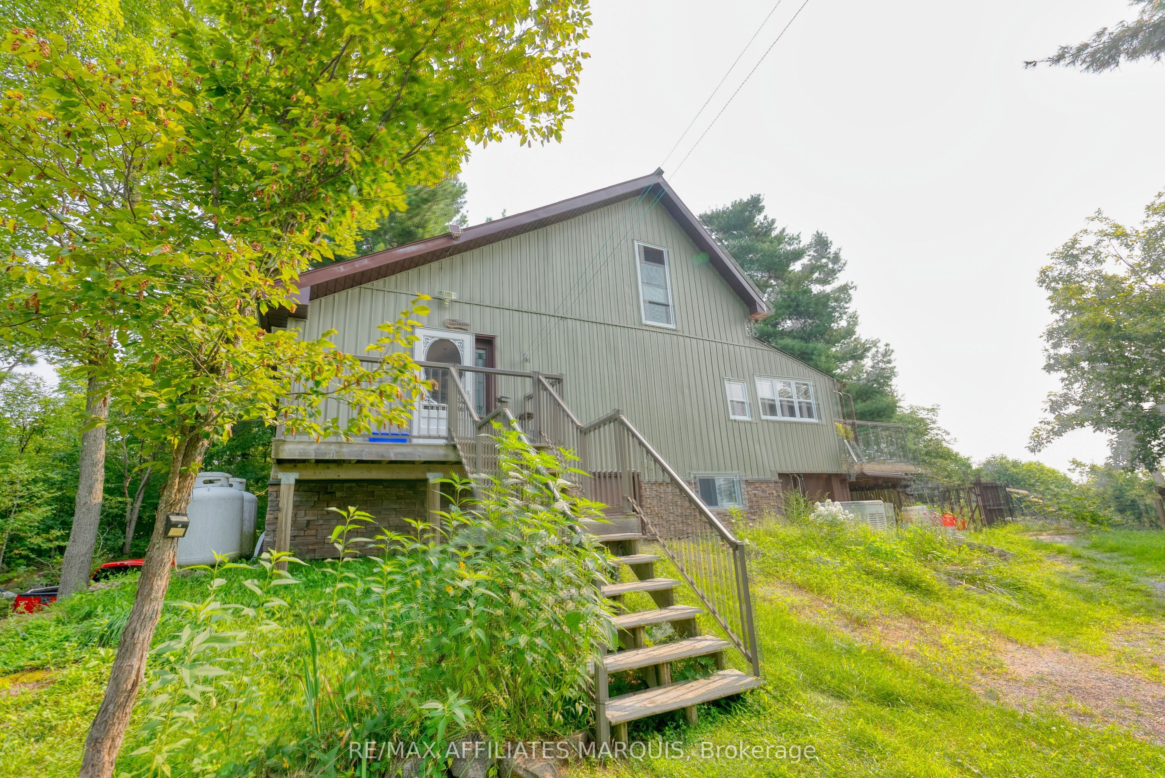 19 West Devil Lk Lane
