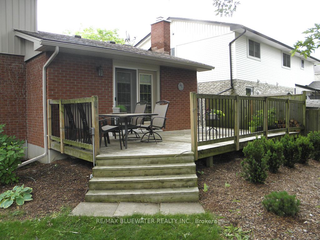 44 Spencer Crescent