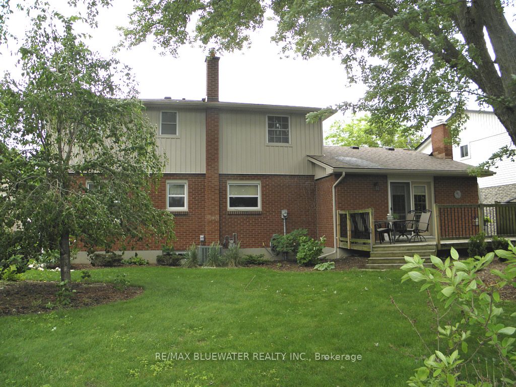 44 Spencer Crescent