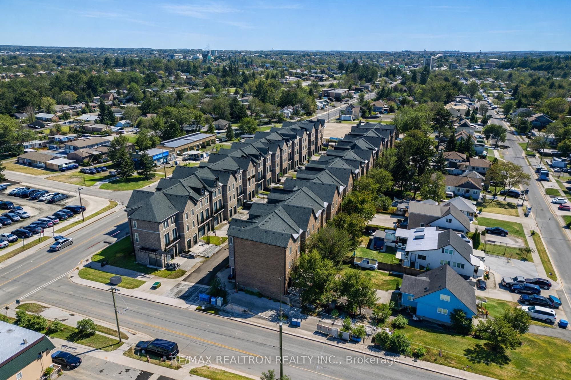 260 Eagle Street 1-11,13-22, 26