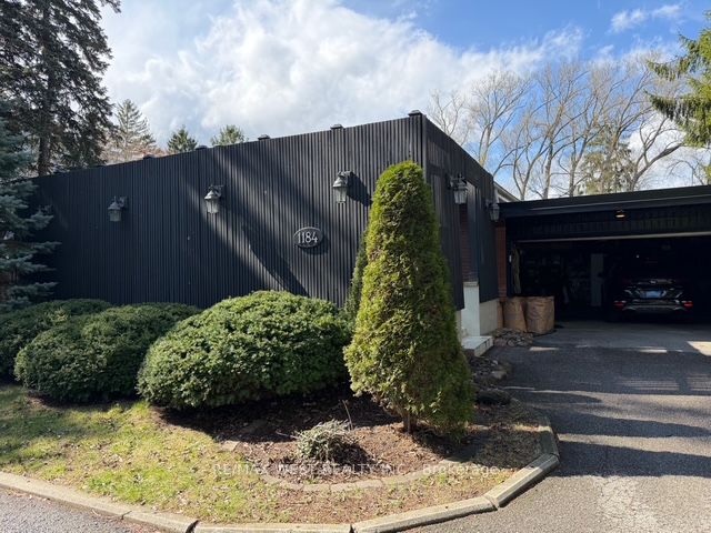 1184 Kingston Road