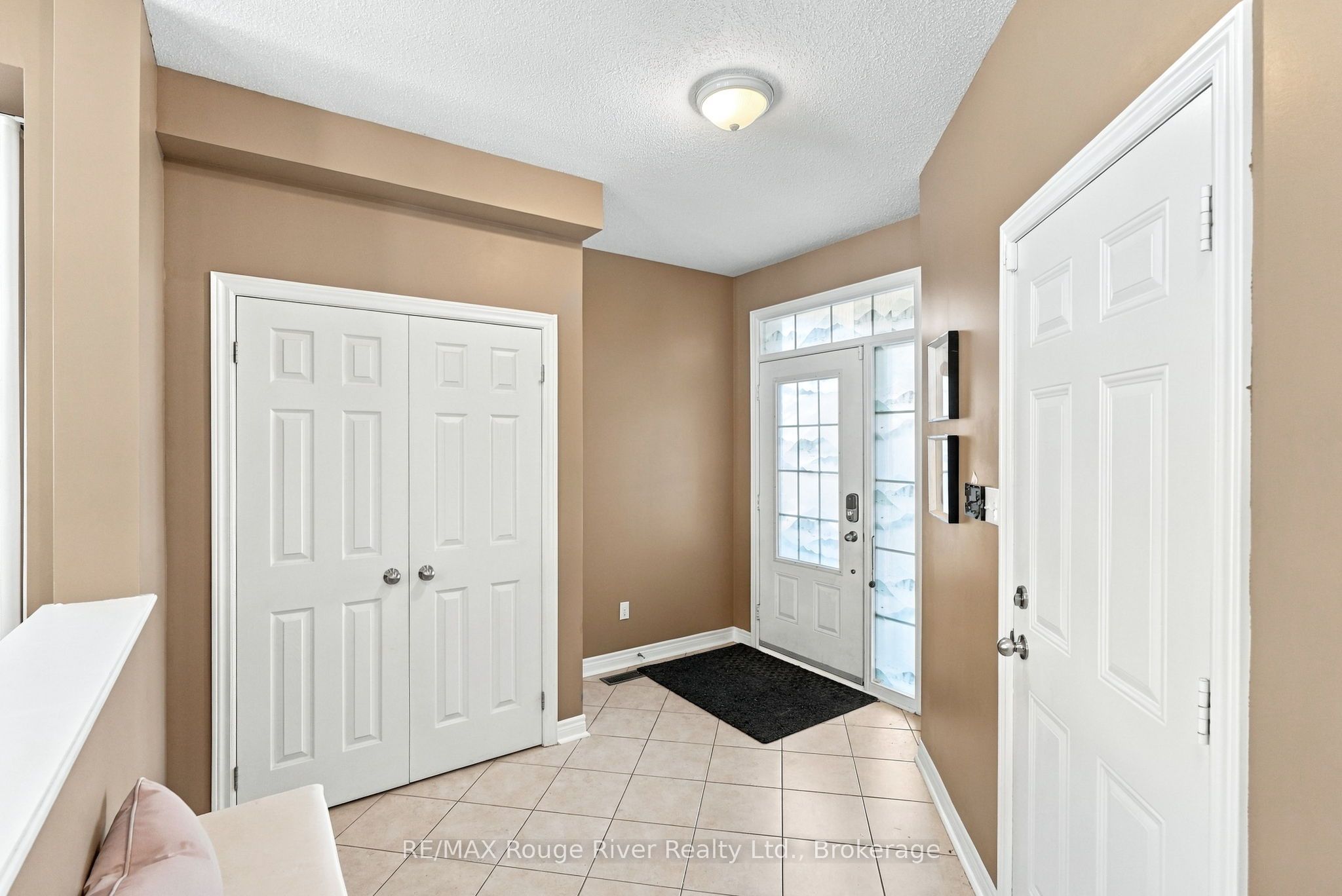 460 West Scugog Lane