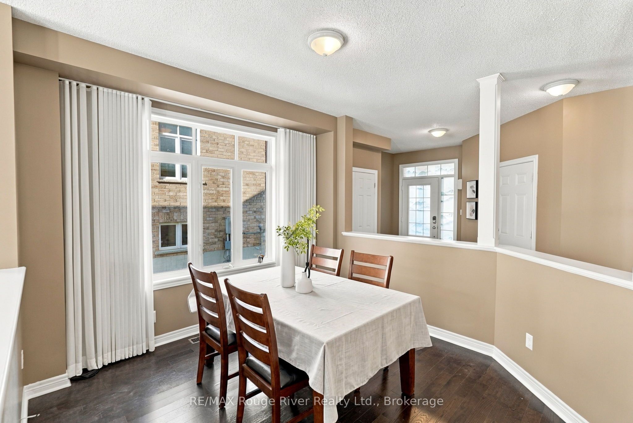 460 West Scugog Lane