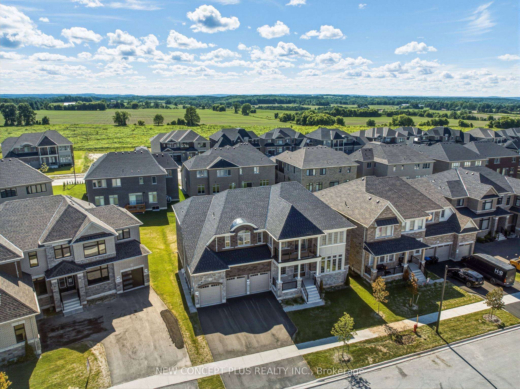 24 Twinleaf Crescent
