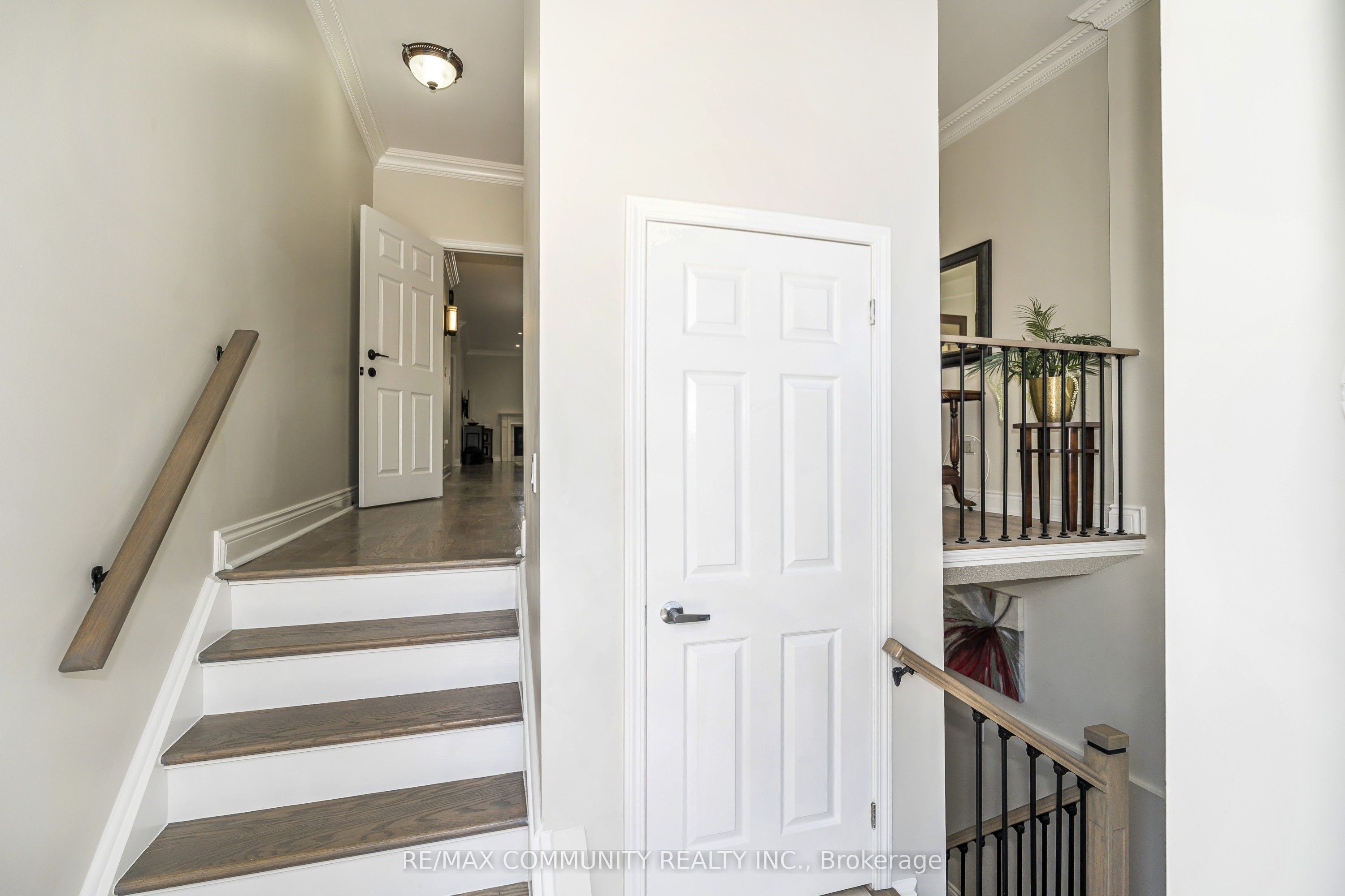 1606 Whitestone Drive