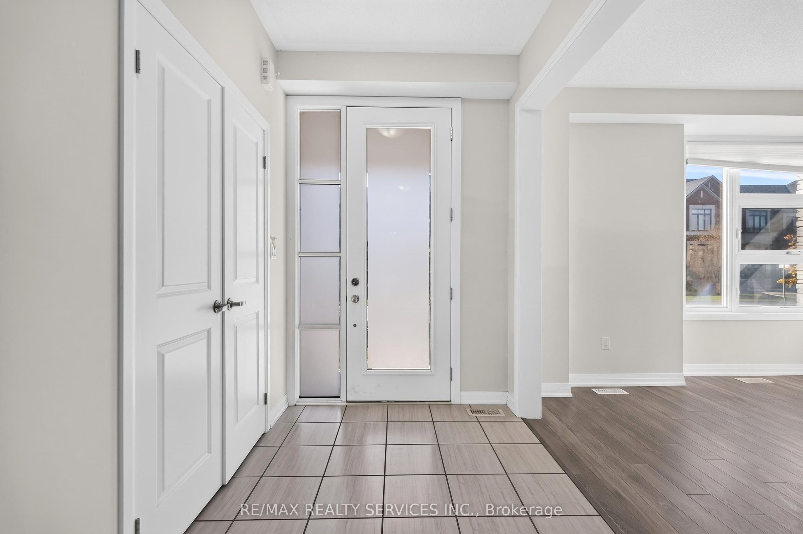 225 Coronation Road