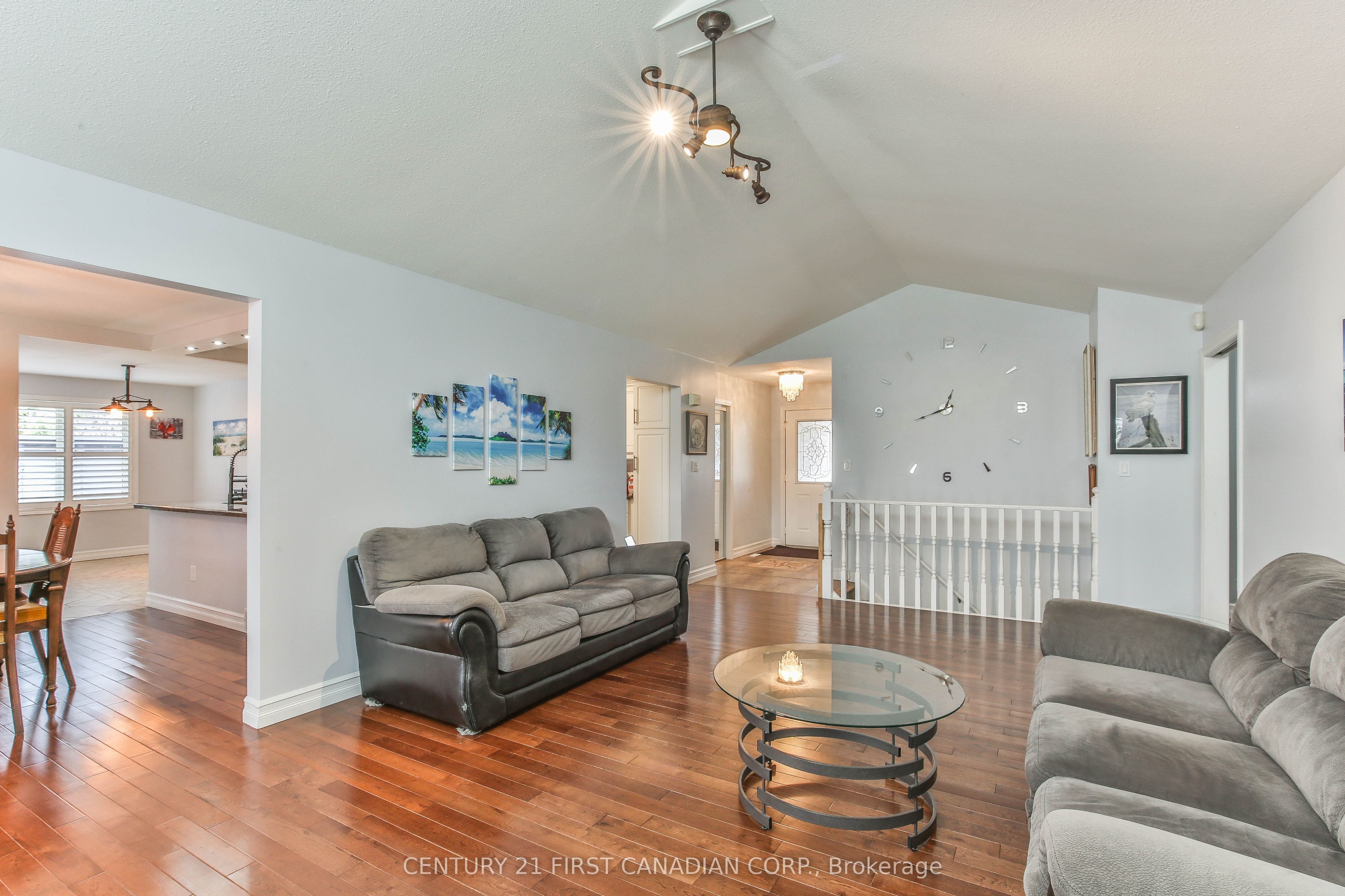 24 Linwood Drive