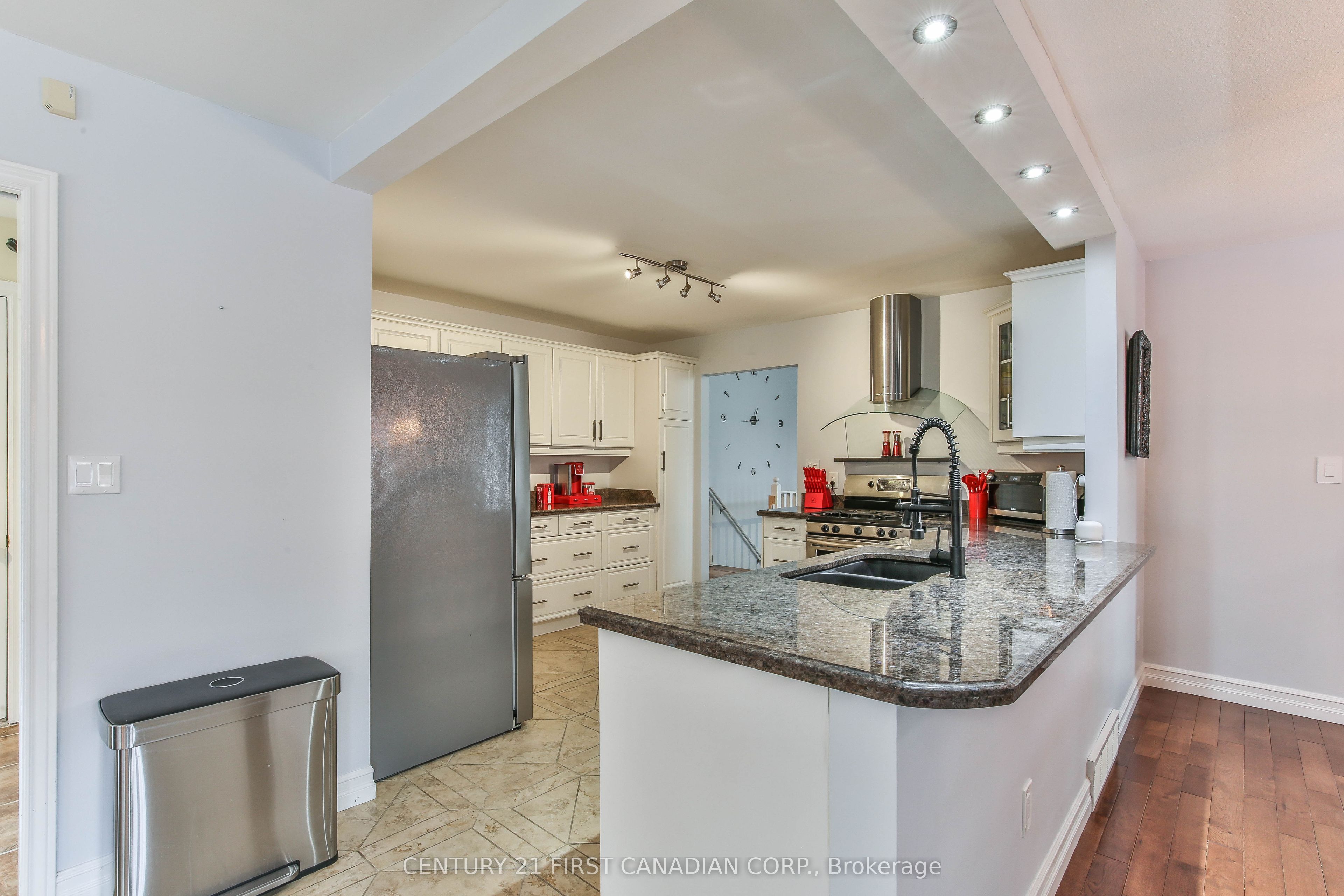 24 Linwood Drive