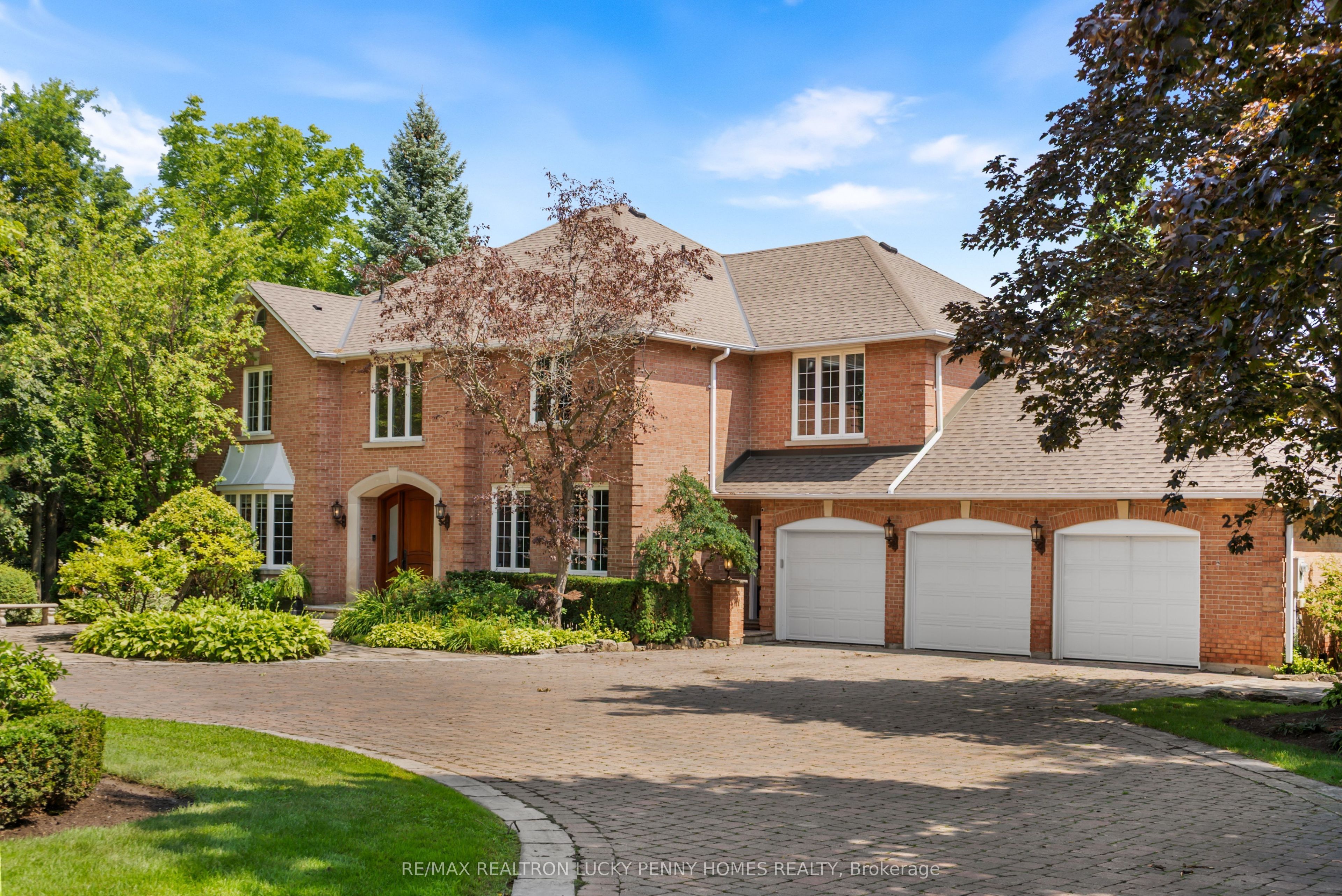27 Glenridge Drive