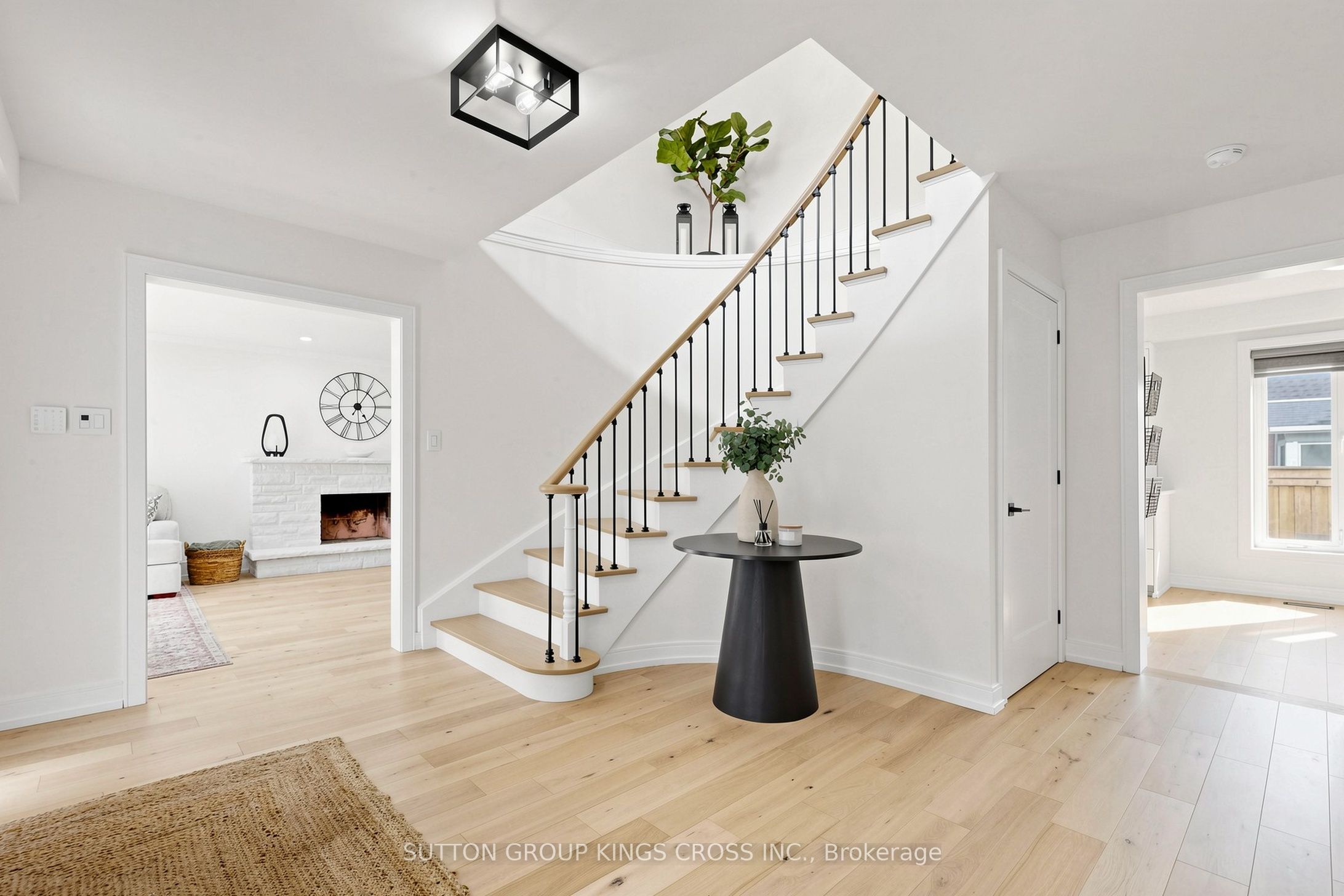 360 Isabella Avenue