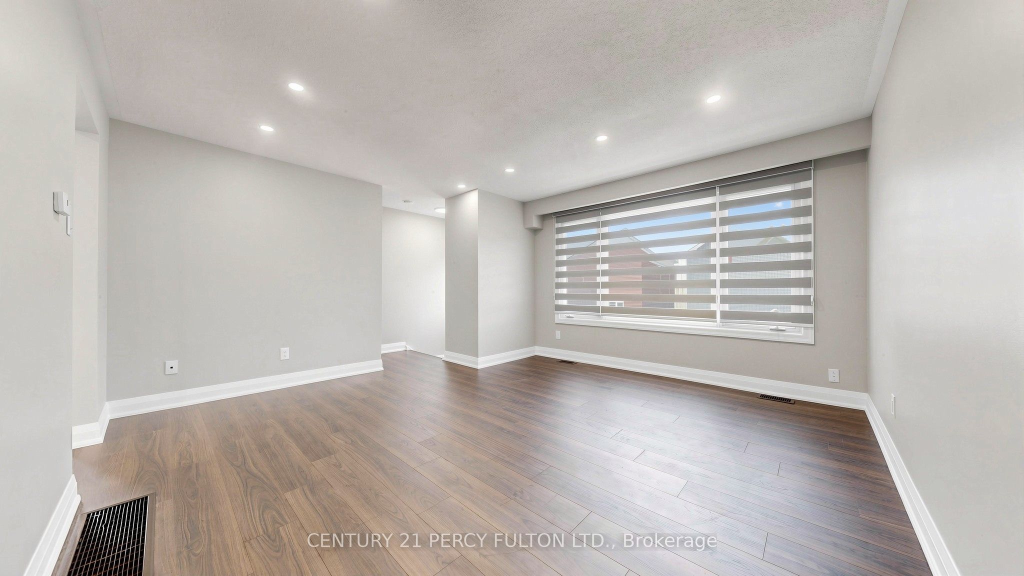 293 Kinmount Crescent