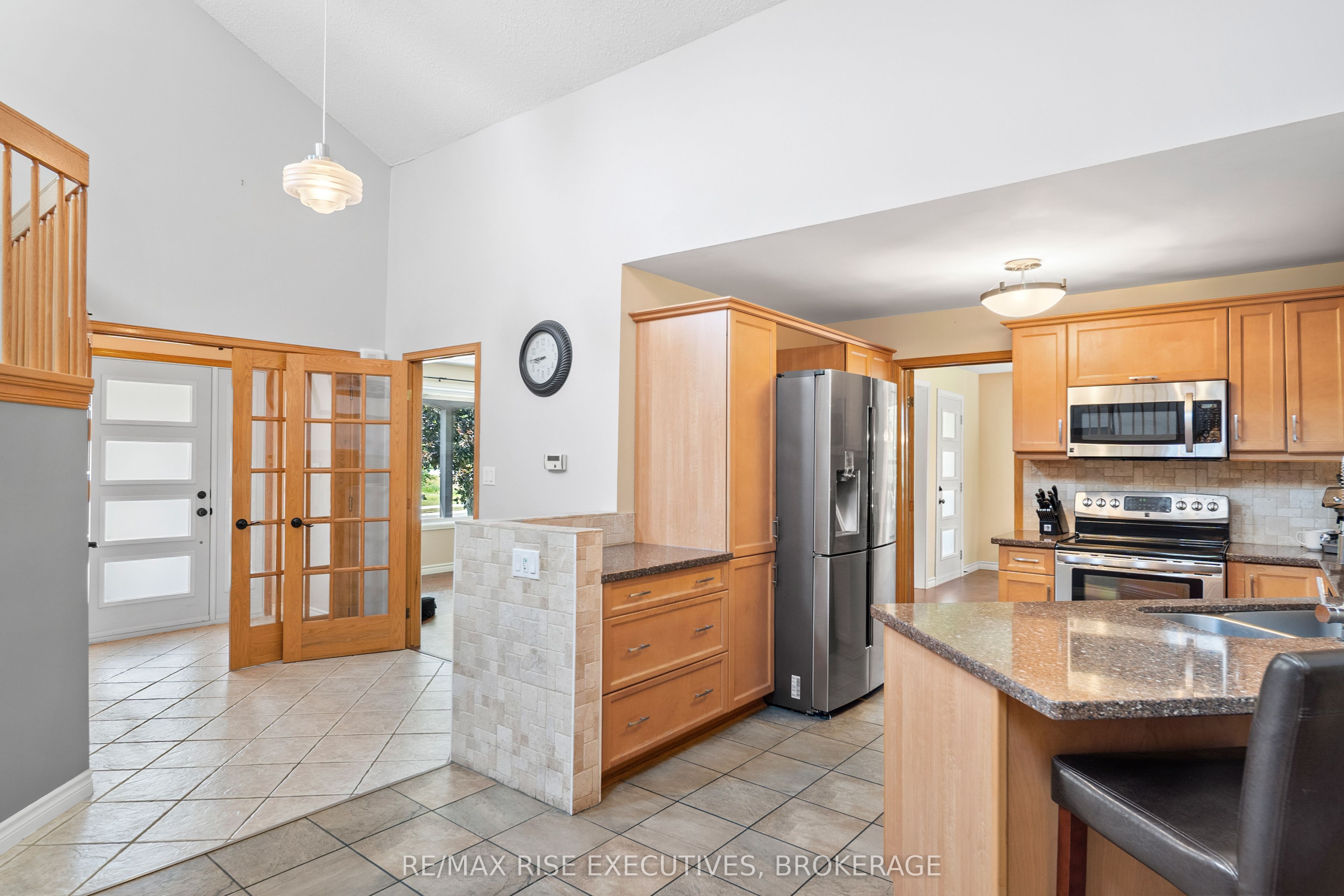 2 Creighton Drive