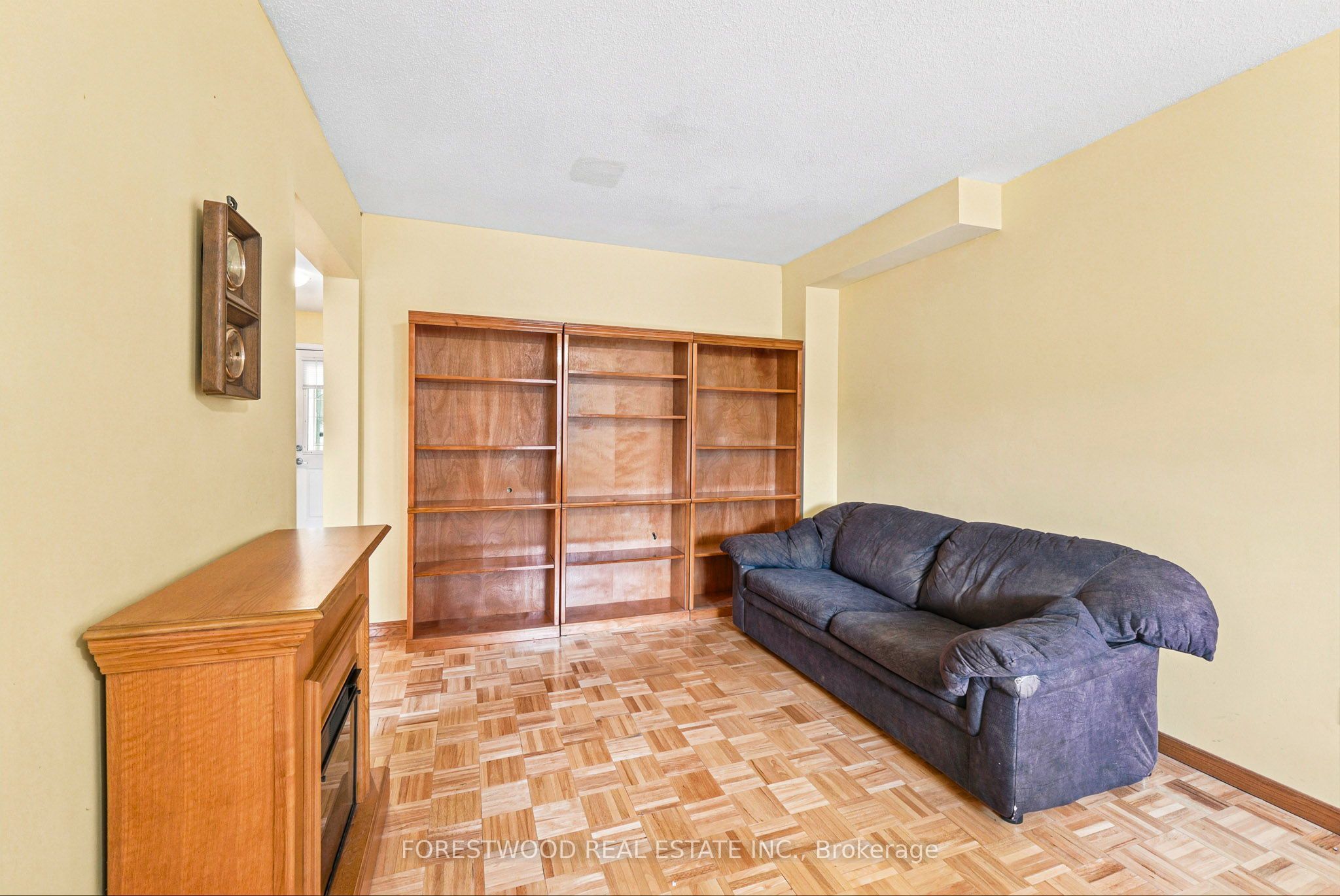 4110 Quaker Hill Drive